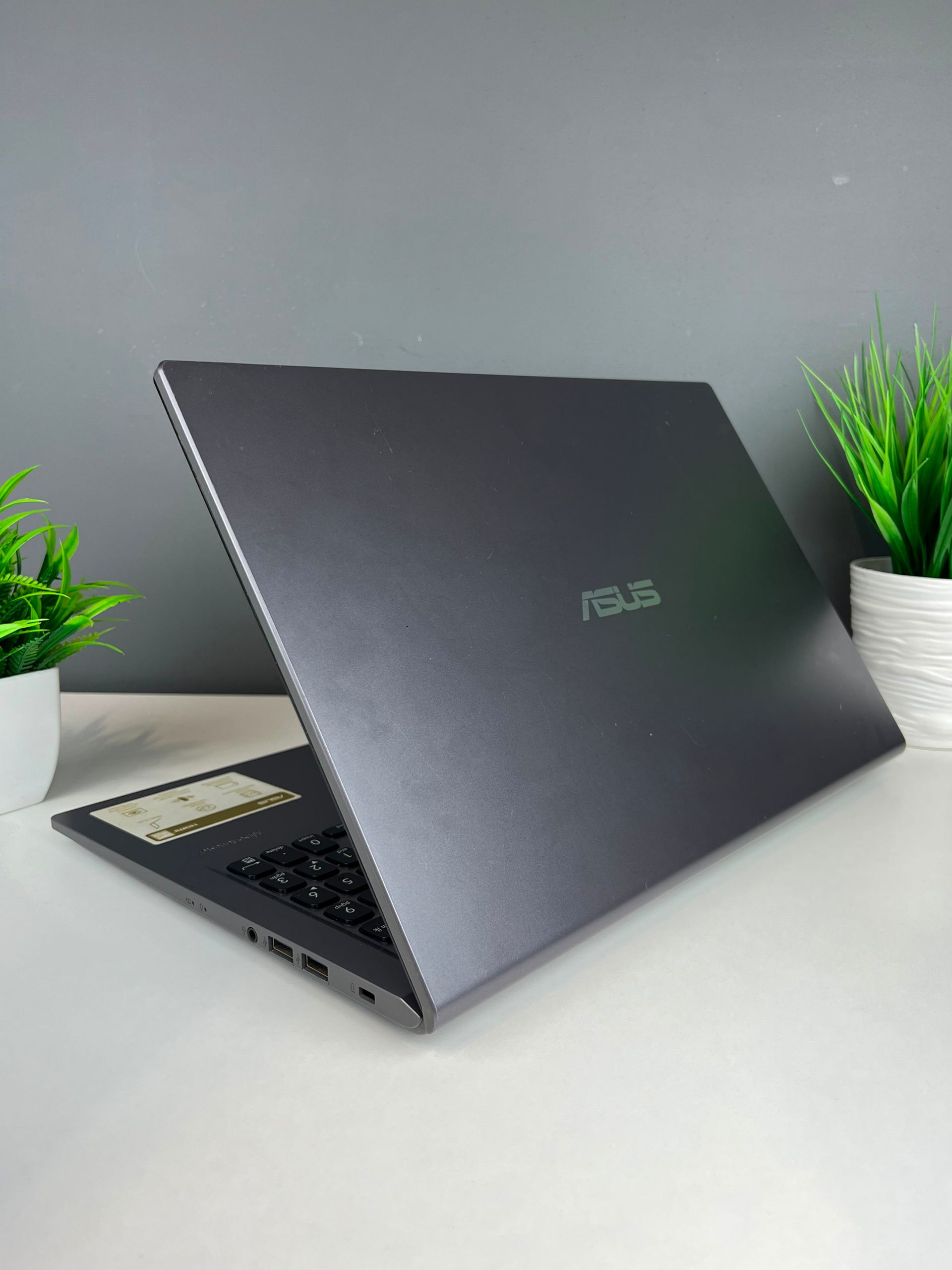 Ноутбук Asus Для работы и учебы  Intel Core i3  11-поколение  ядер 12 GB 256 GB 13 дюймов
