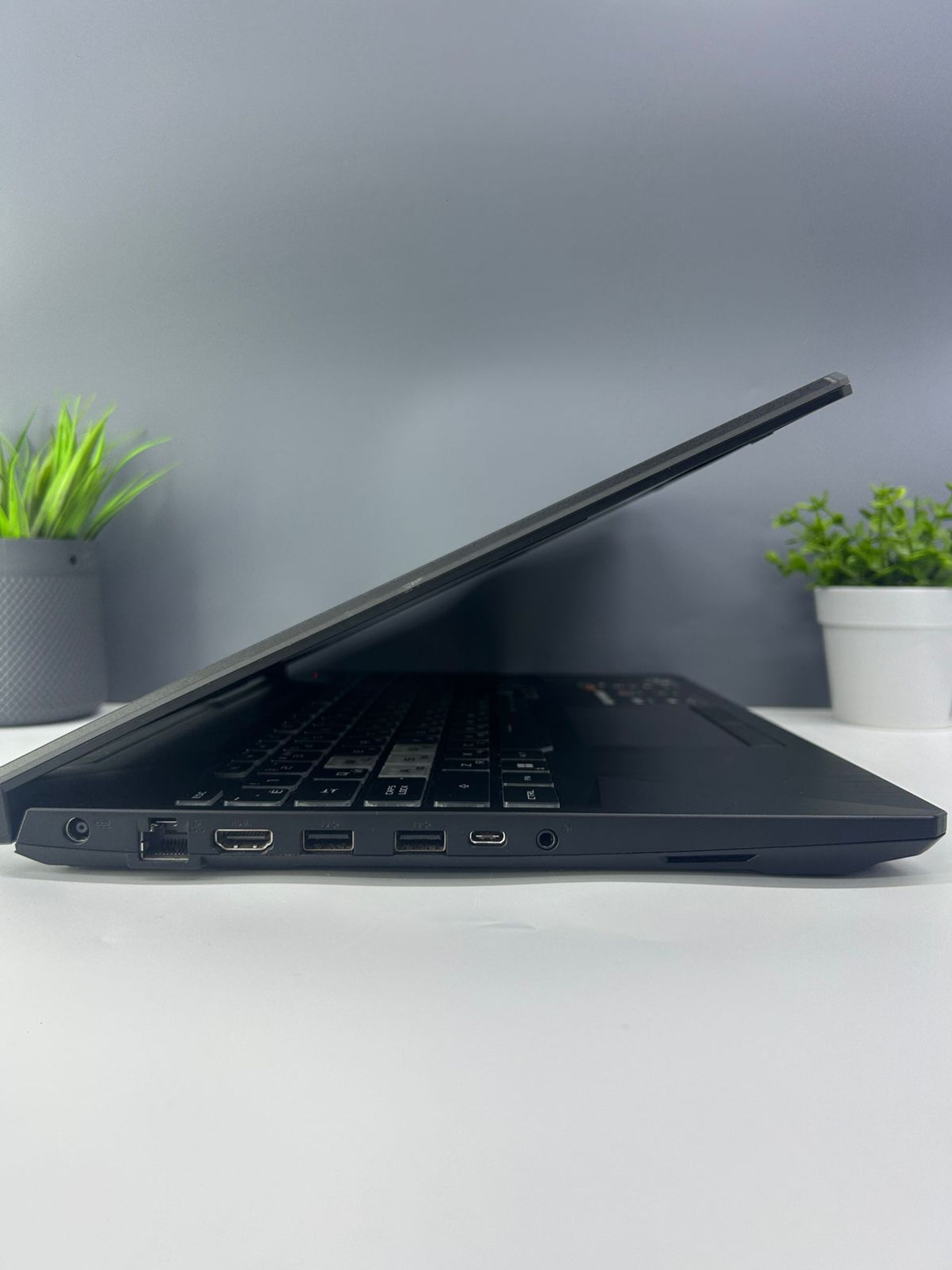 Asus Ryzen 5 (5-е поколение) 2023 (6 ядер / 12 потоков)