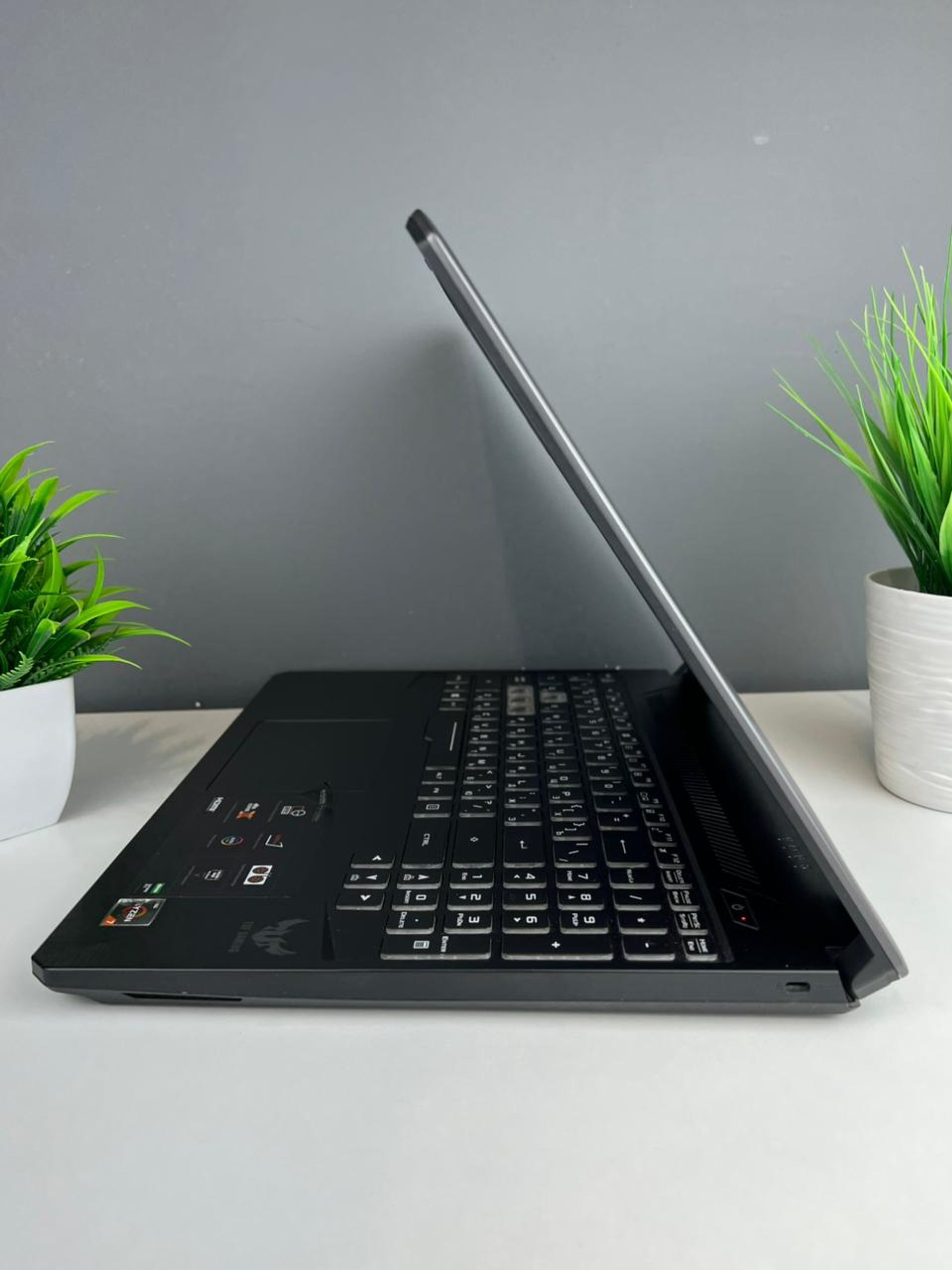 Asus Ryzen 7 (3-е поколение) 2019 (8 ядер / 16 потоков)