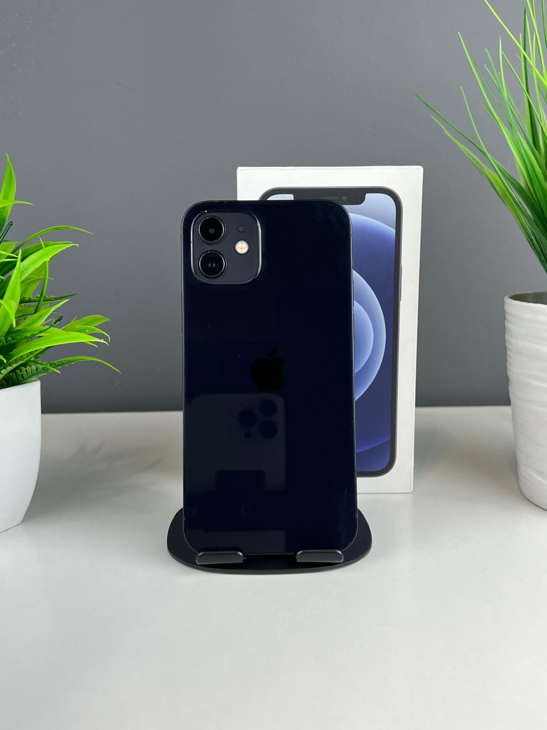 Apple iPhone 12 64 GB