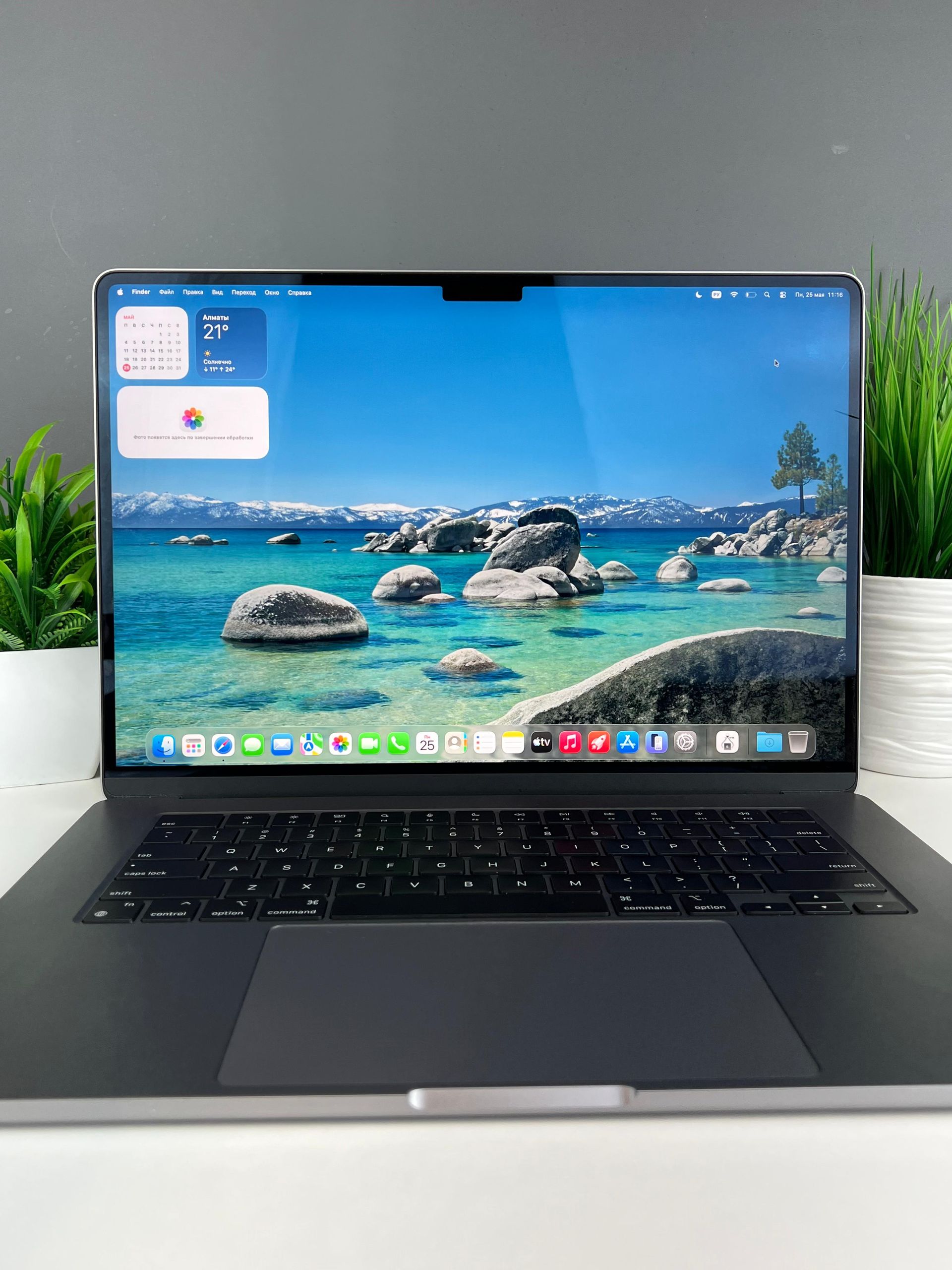Ноутбук Apple macbook air 15 m2 Apple M2 ядер 8 GB 256 GB 15 дюймов