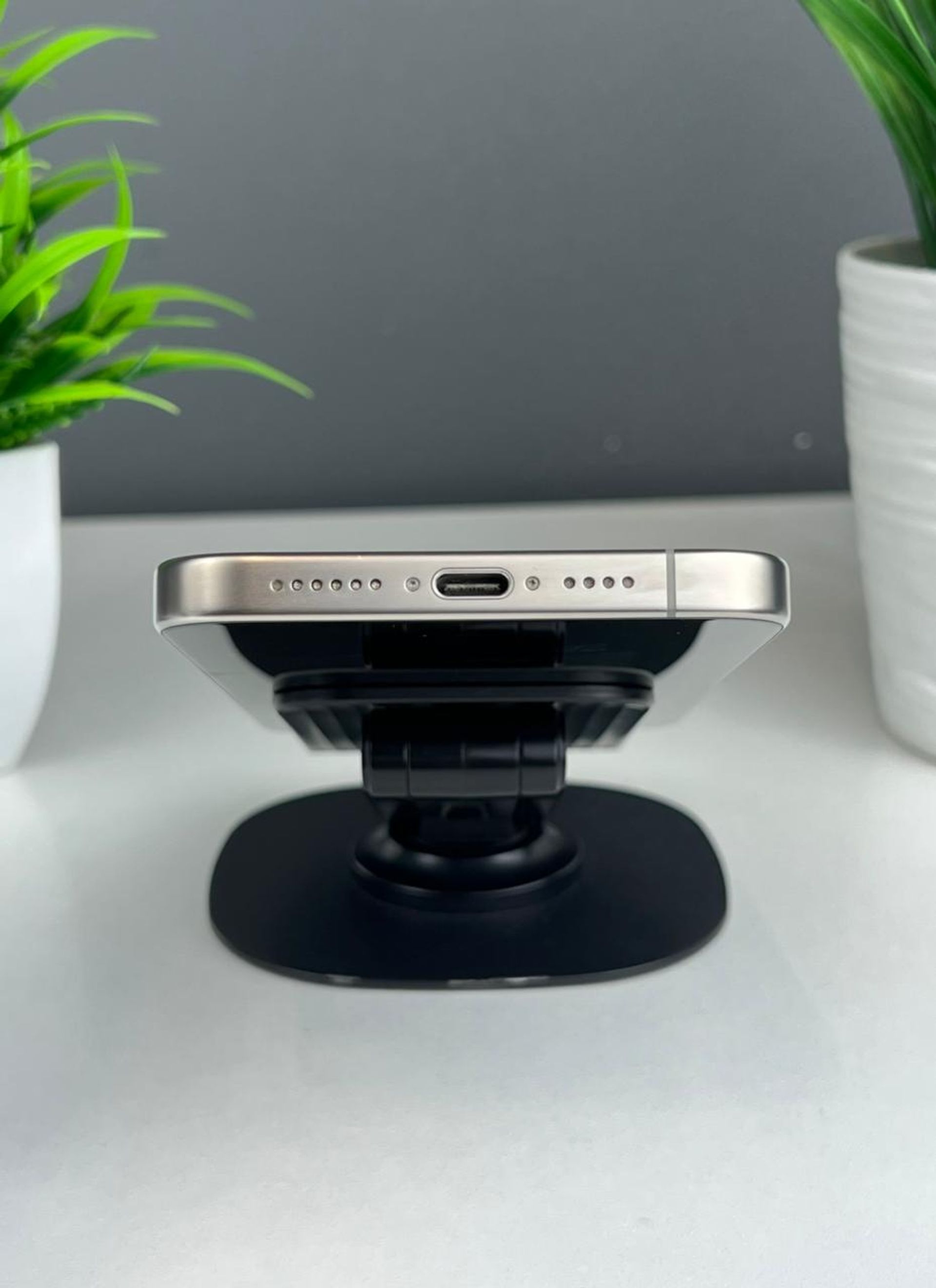 Apple iPhone 15 Pro Max 256GB - фото_3