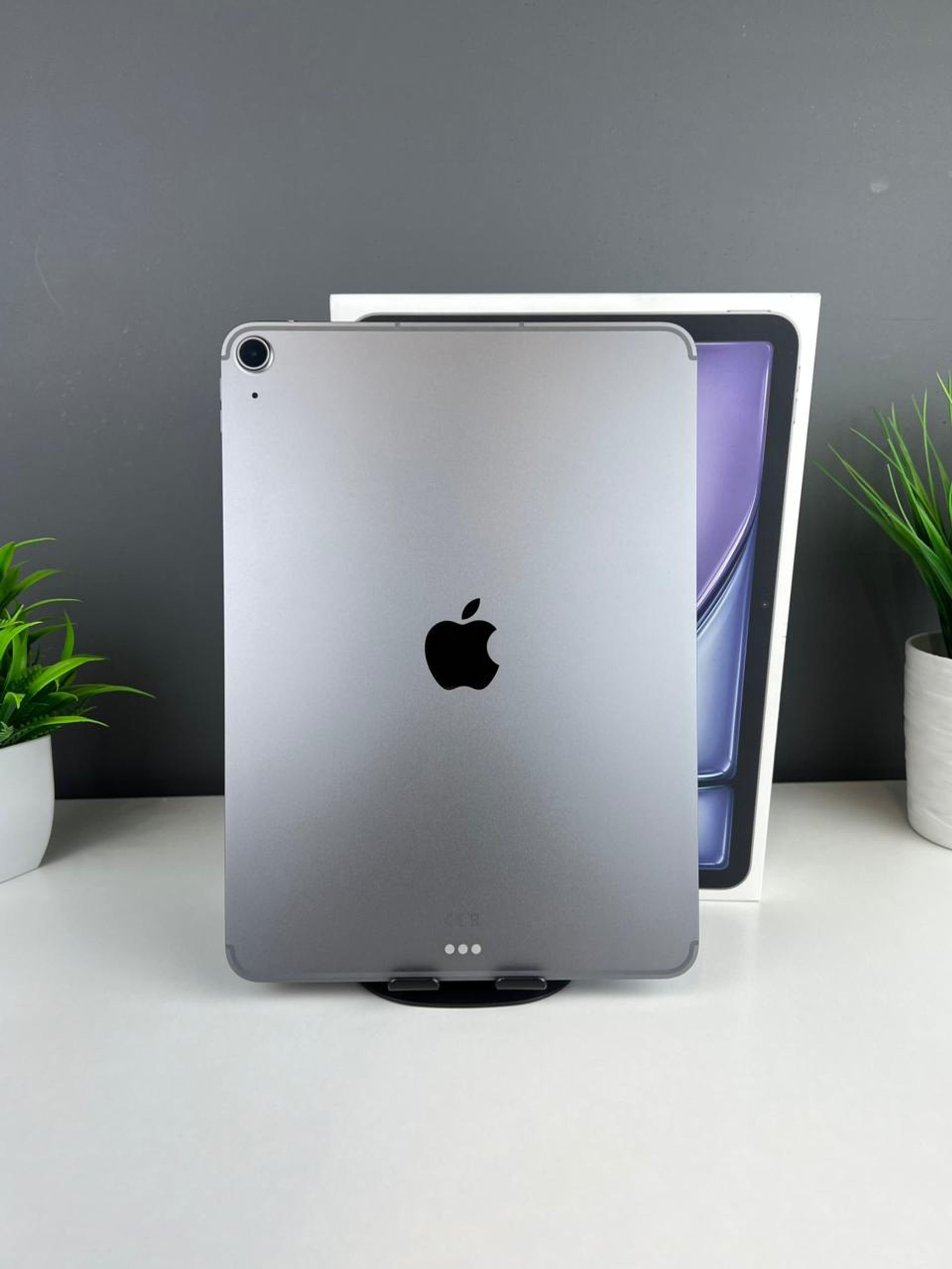 Apple iPad  Air 11-inch (M3) Wi-Fi+Cellurar 2025 256GB