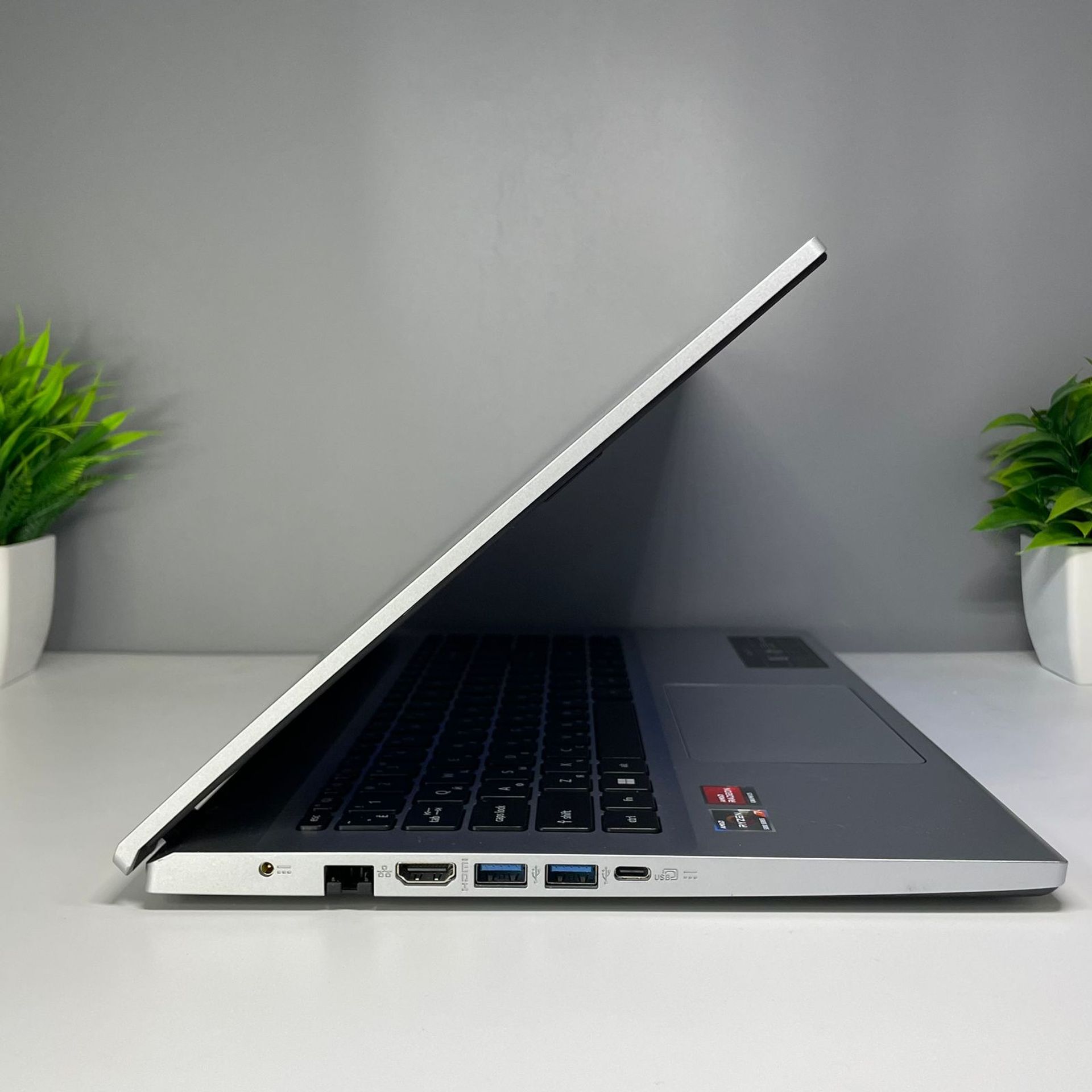 Acer Ryzen 7 (5-е поколение) 2023 (8 ядер / 16 потоков)