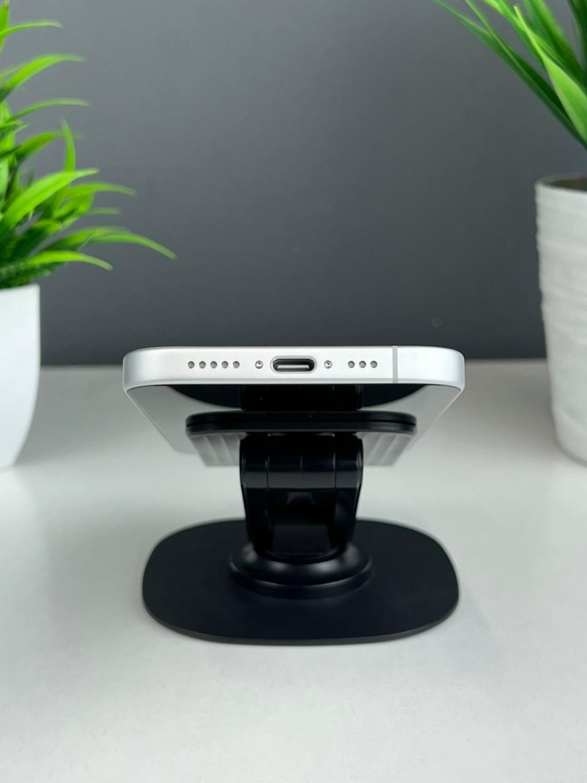 Apple iPhone 16 256Gb - фото_3