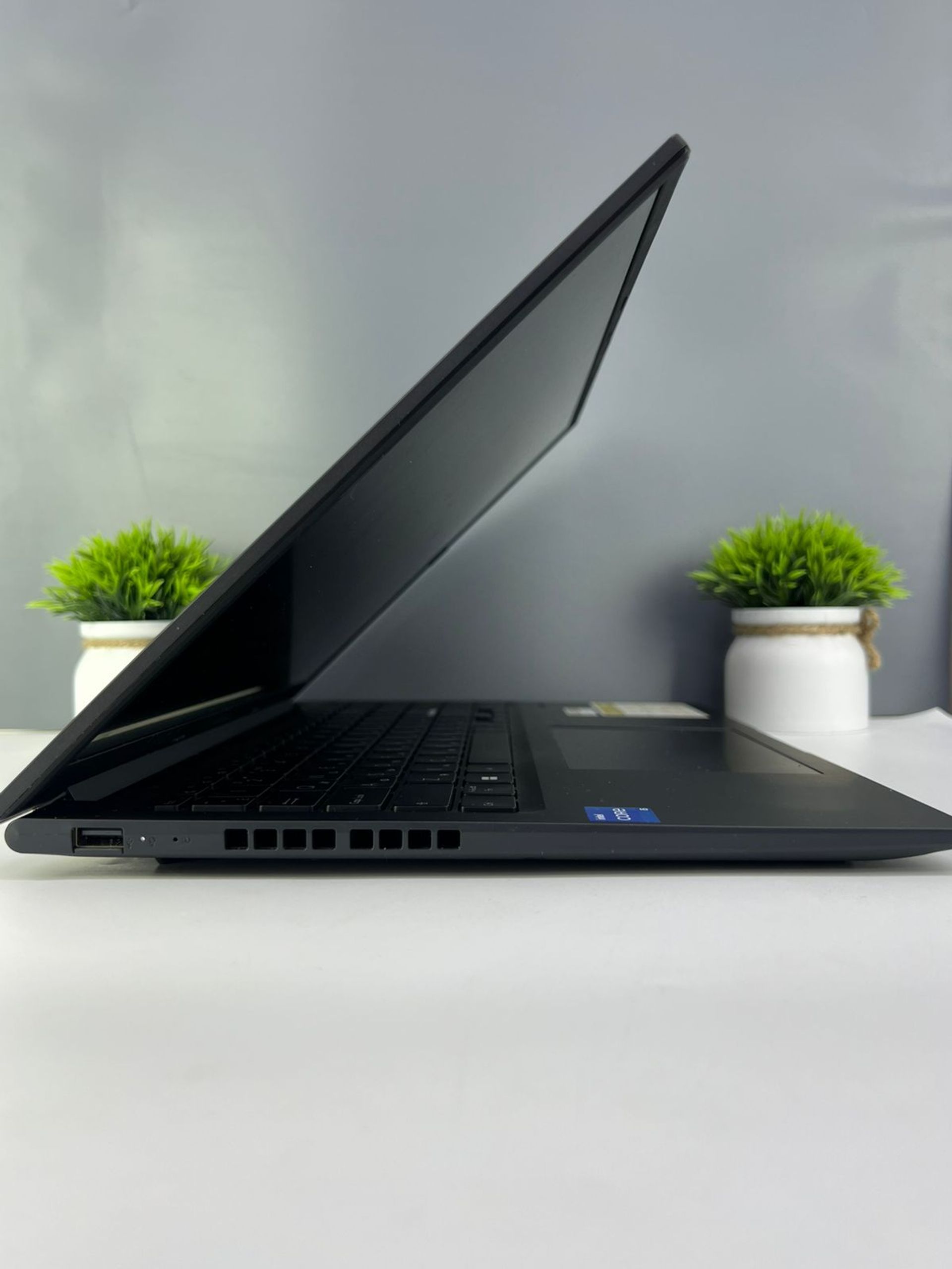 Ноутбук Asus core i5/12 пок  Intel Core i5  12-поколение  ядер 8 GB 500 GB 15 дюймов