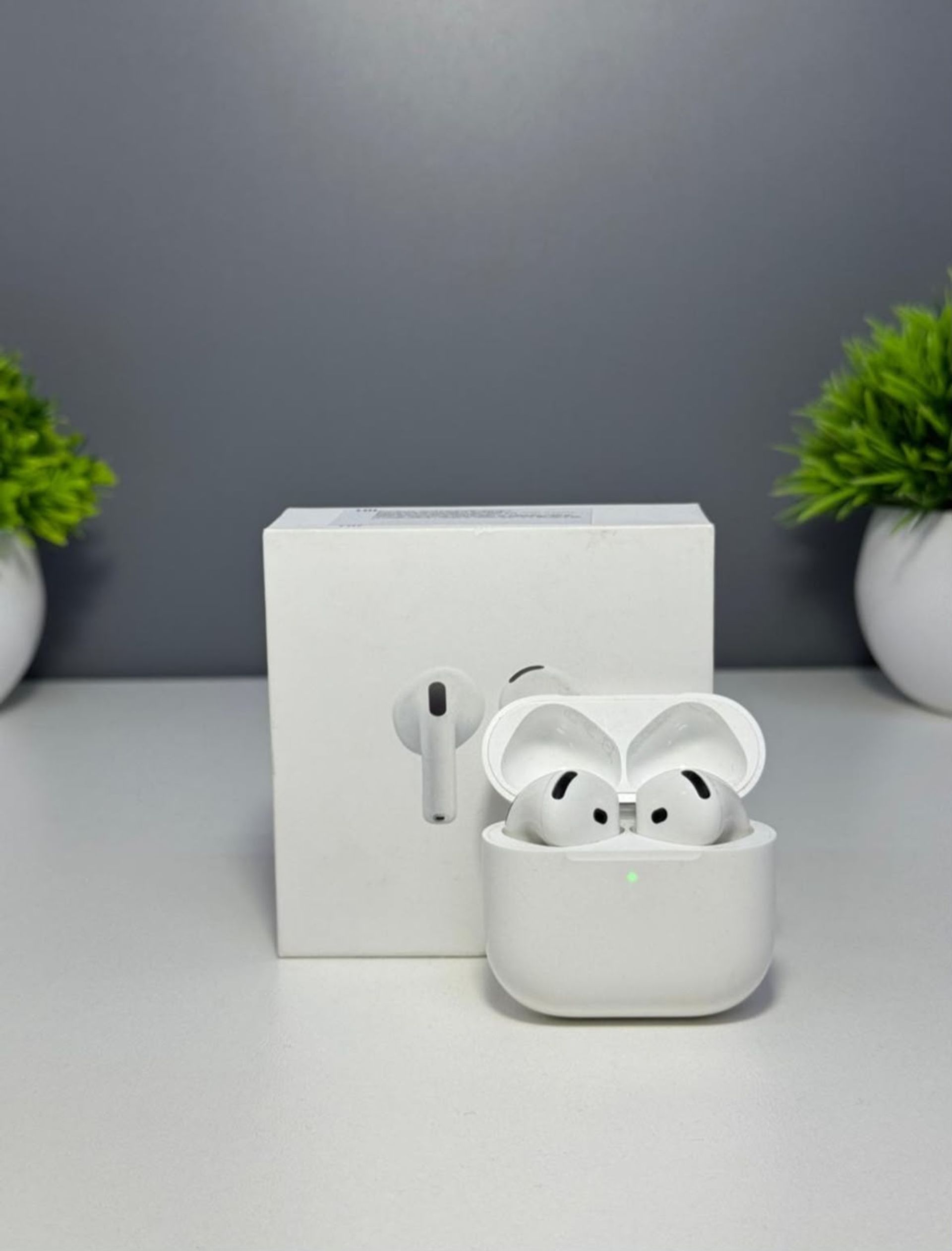 Apple AirPods 4 series