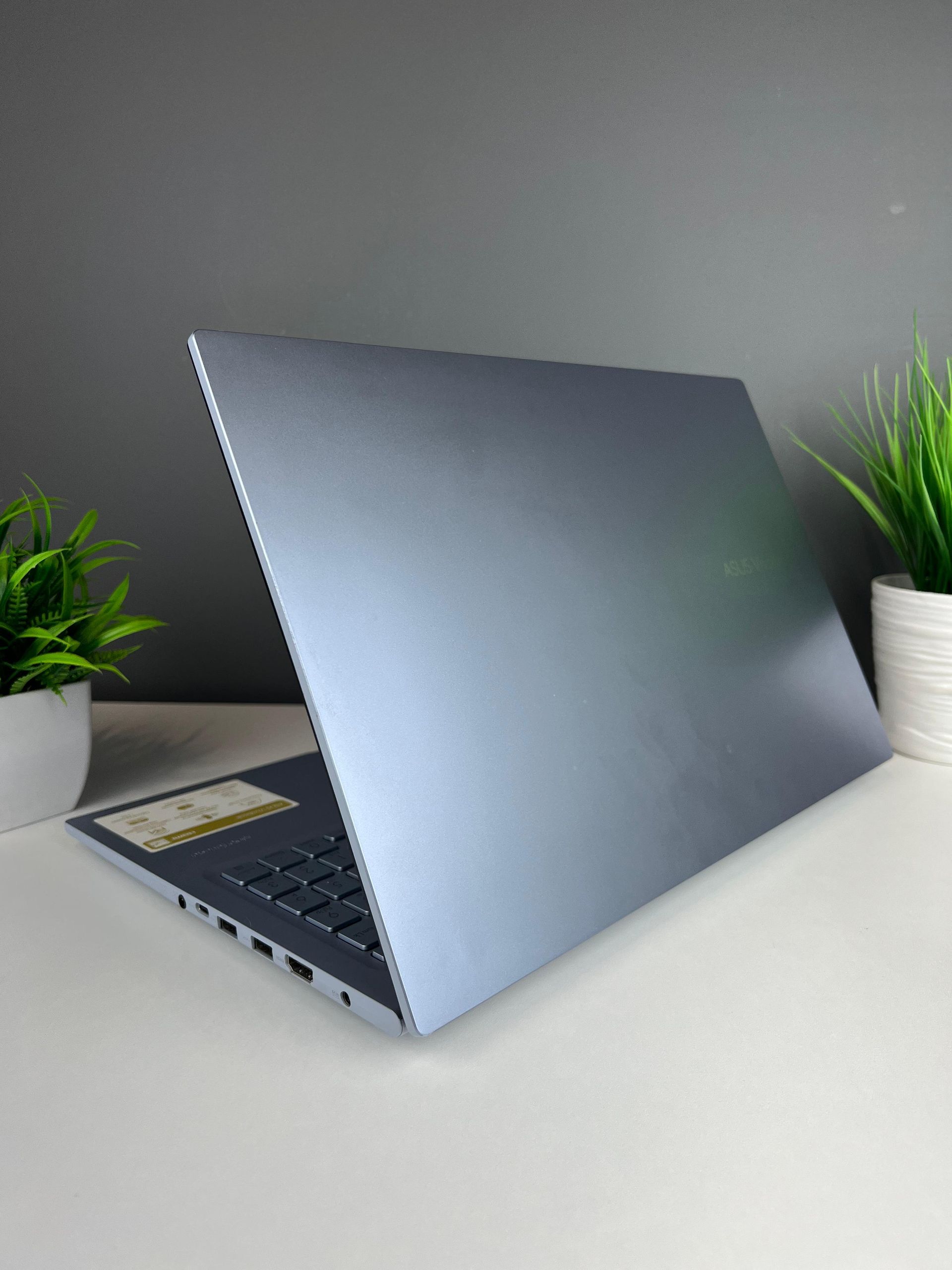 Ноутбук Asus core i7/12 пок  Intel Core i7  12-поколение  ядер 32 GB 15 дюймов