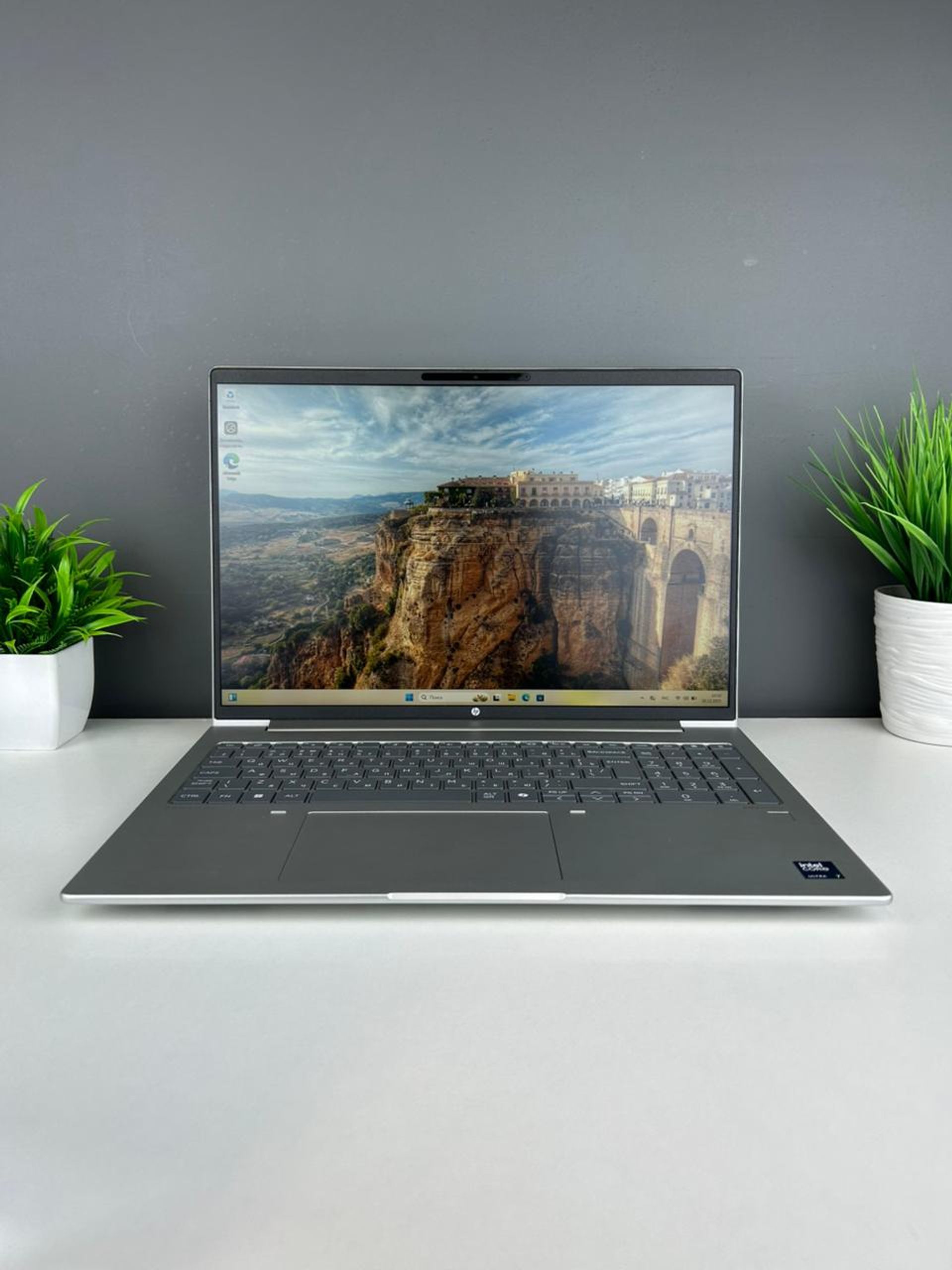 Hp Core i7/15 ULTRA пок