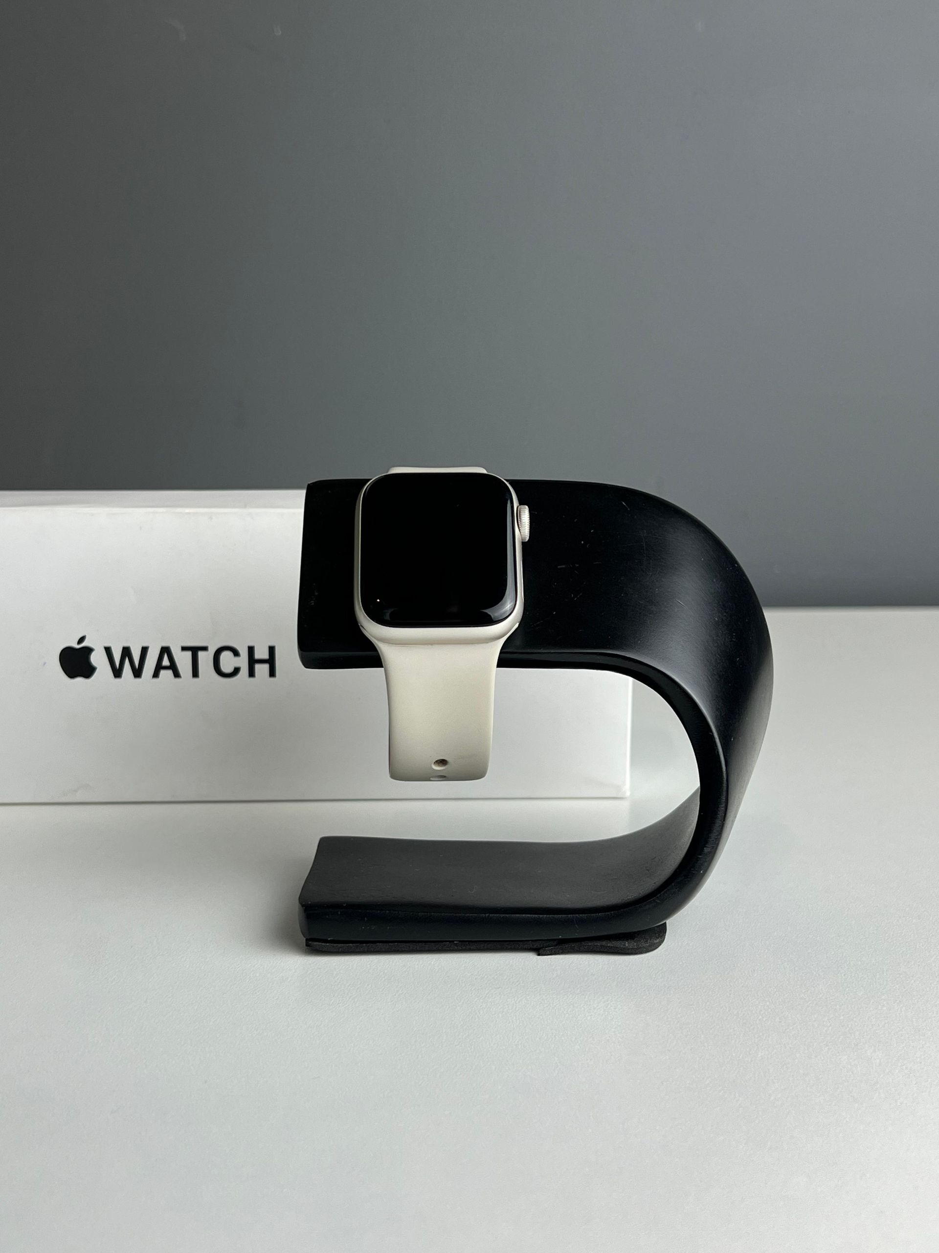 Apple Series SE 40 mm (2е поколение) 40mm