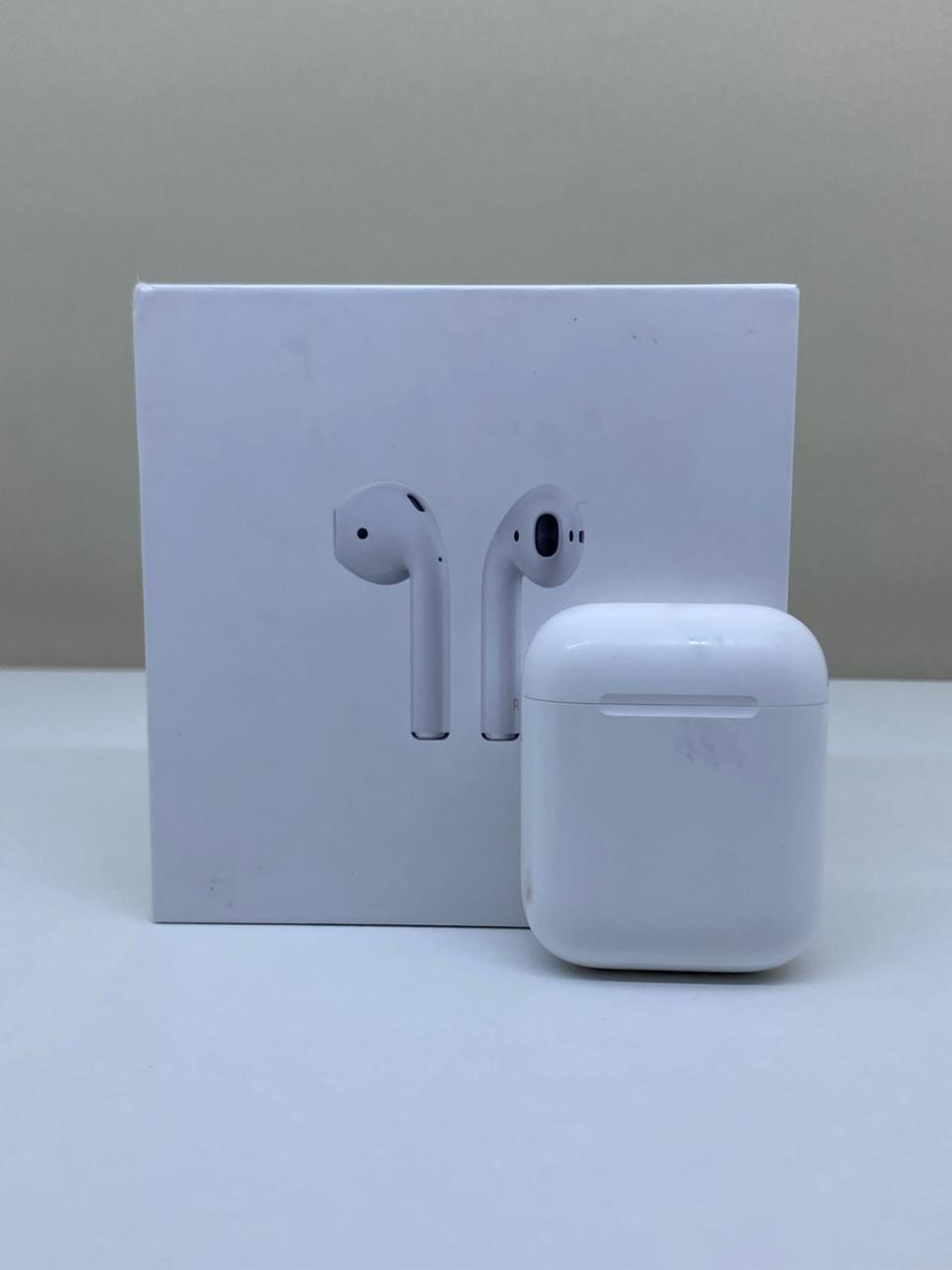 Apple AirPods 2series