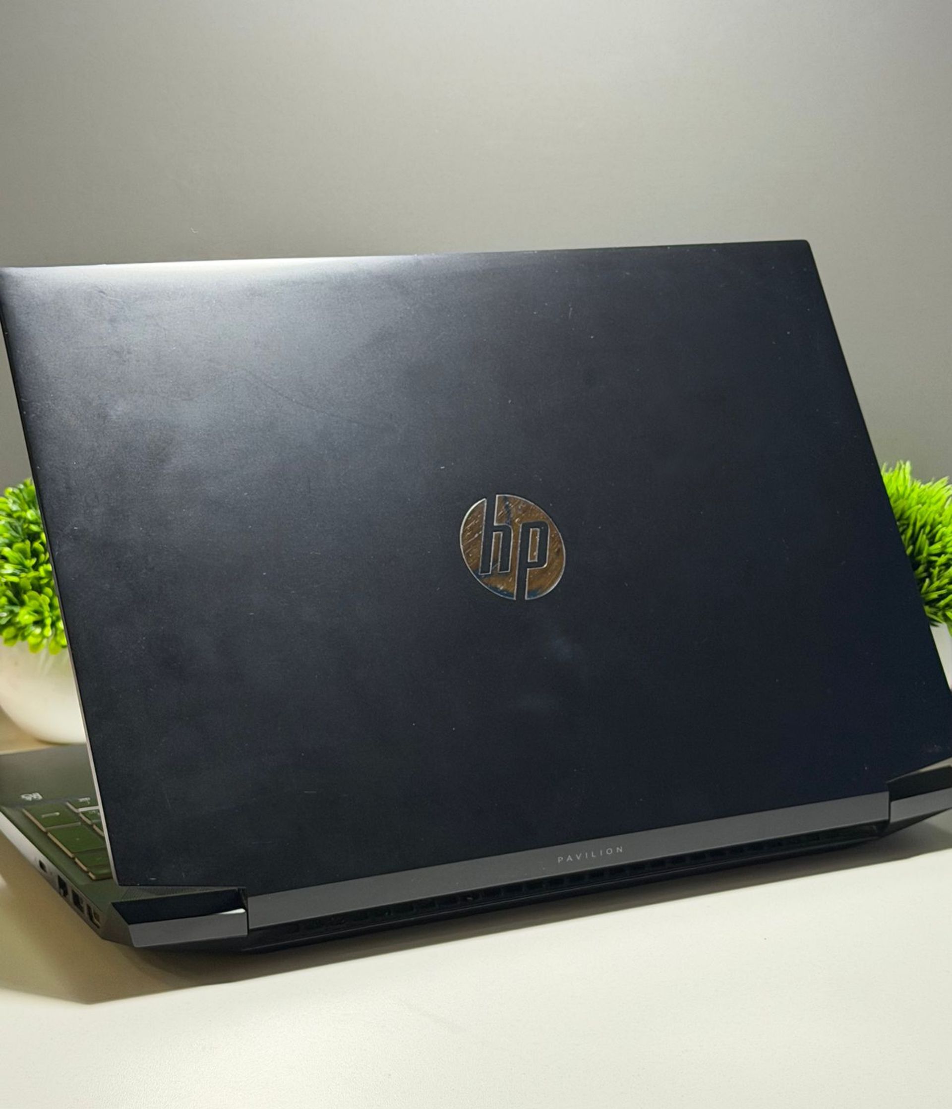 Ноутбук Hp ryzen 7 (4-е поколение) 2020-2022 (8 ядер / 16 потоков) AMD Ryzen 7 4-поколение ядер 16 GB 256 GB 15 дюймов