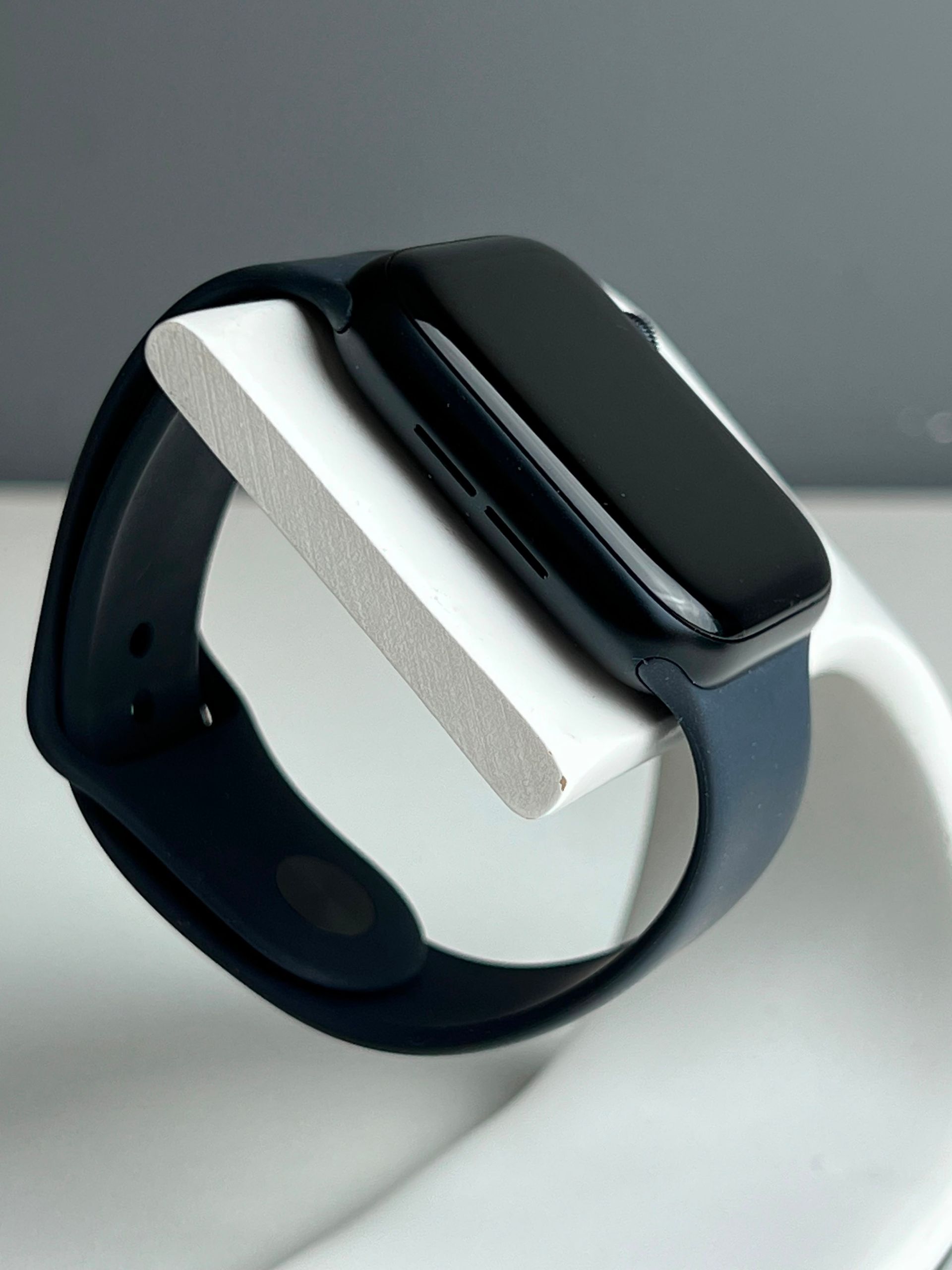 Apple Series SE 44 мм (2е поколение) 44mm