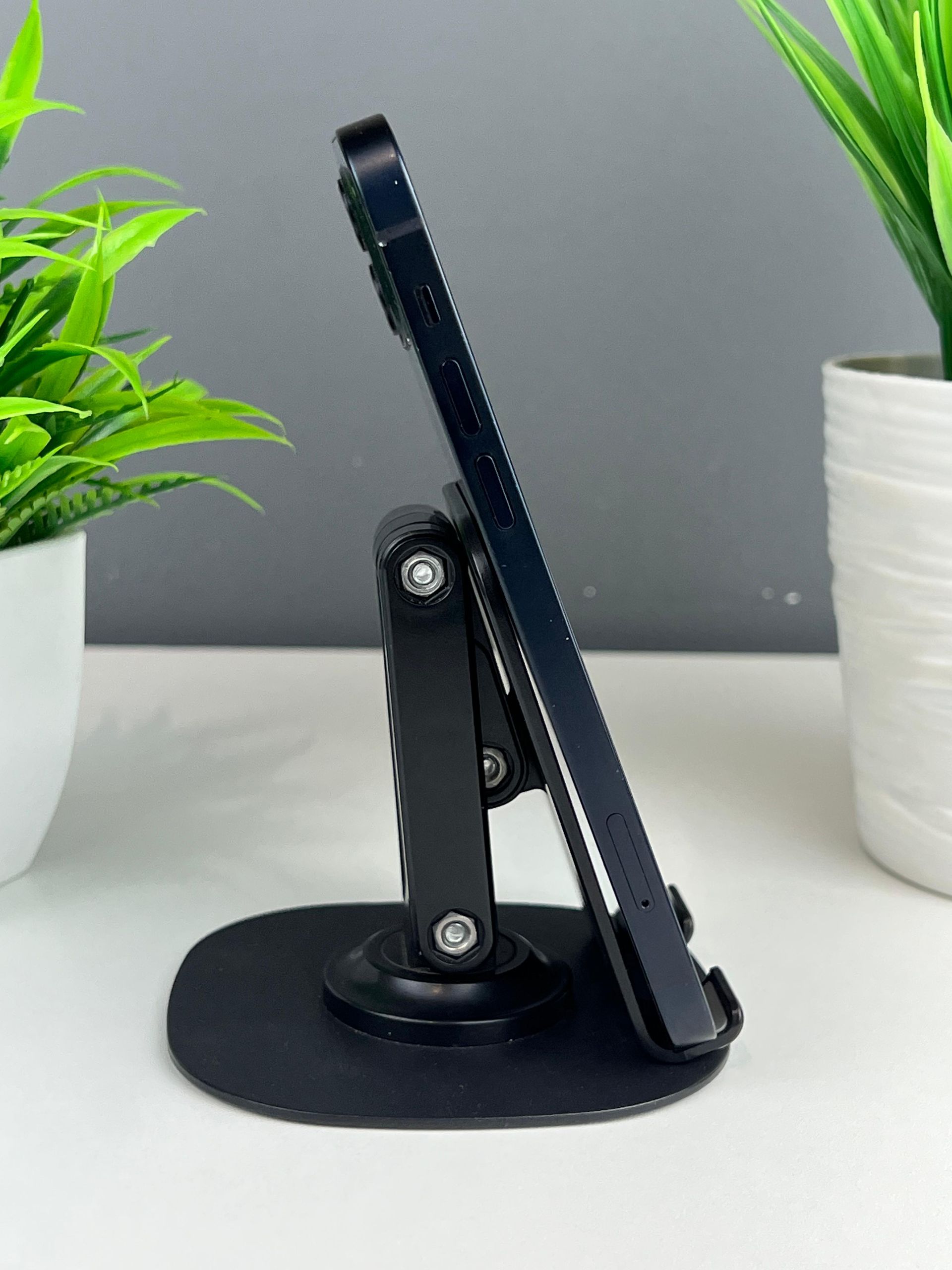 Apple iPhone 12 64 GB