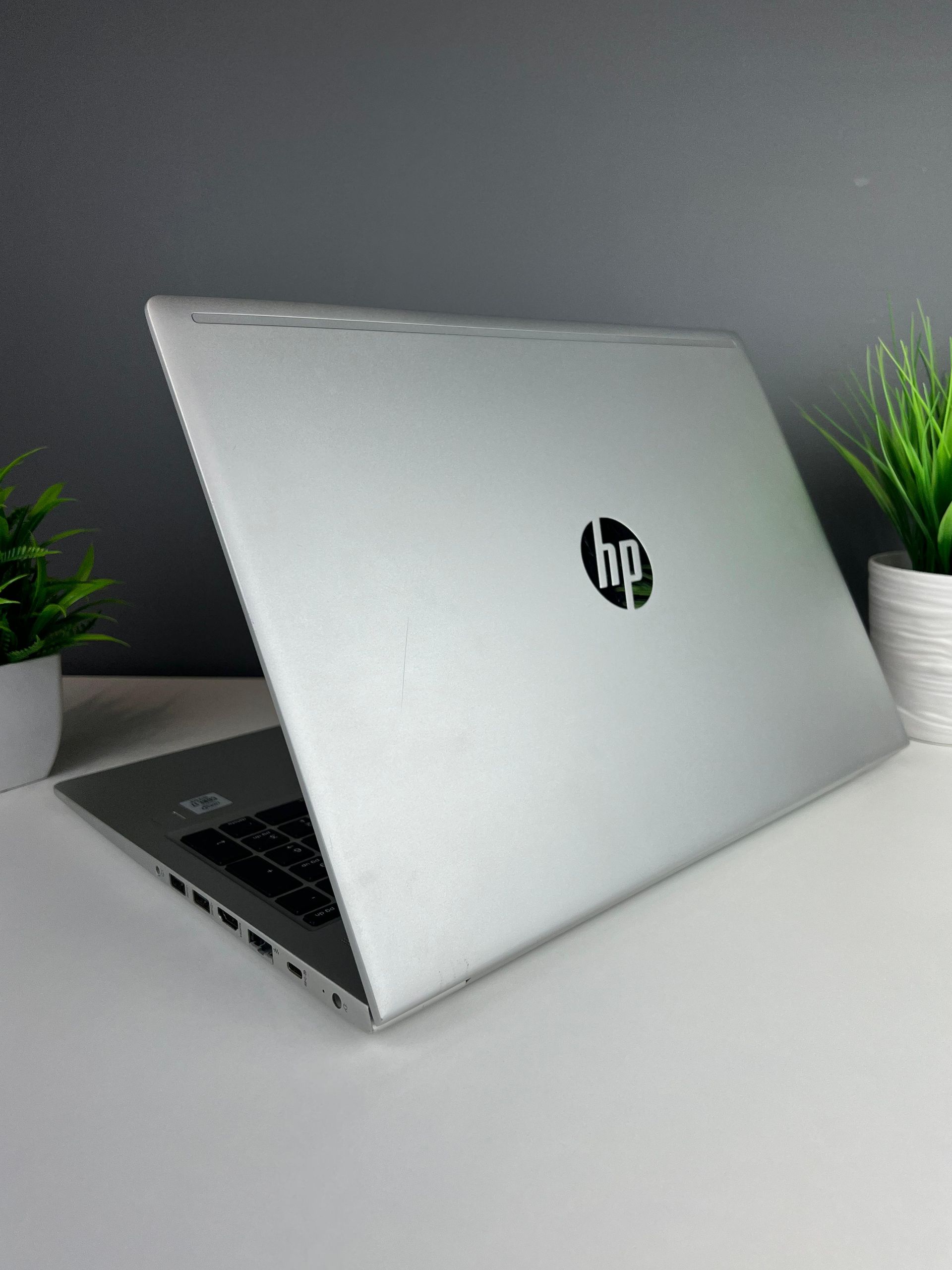 Ноутбук Hp Для работы и учебы  Intel Core i7  10-поколение  ядер 16 GB 500 GB 15 дюймов