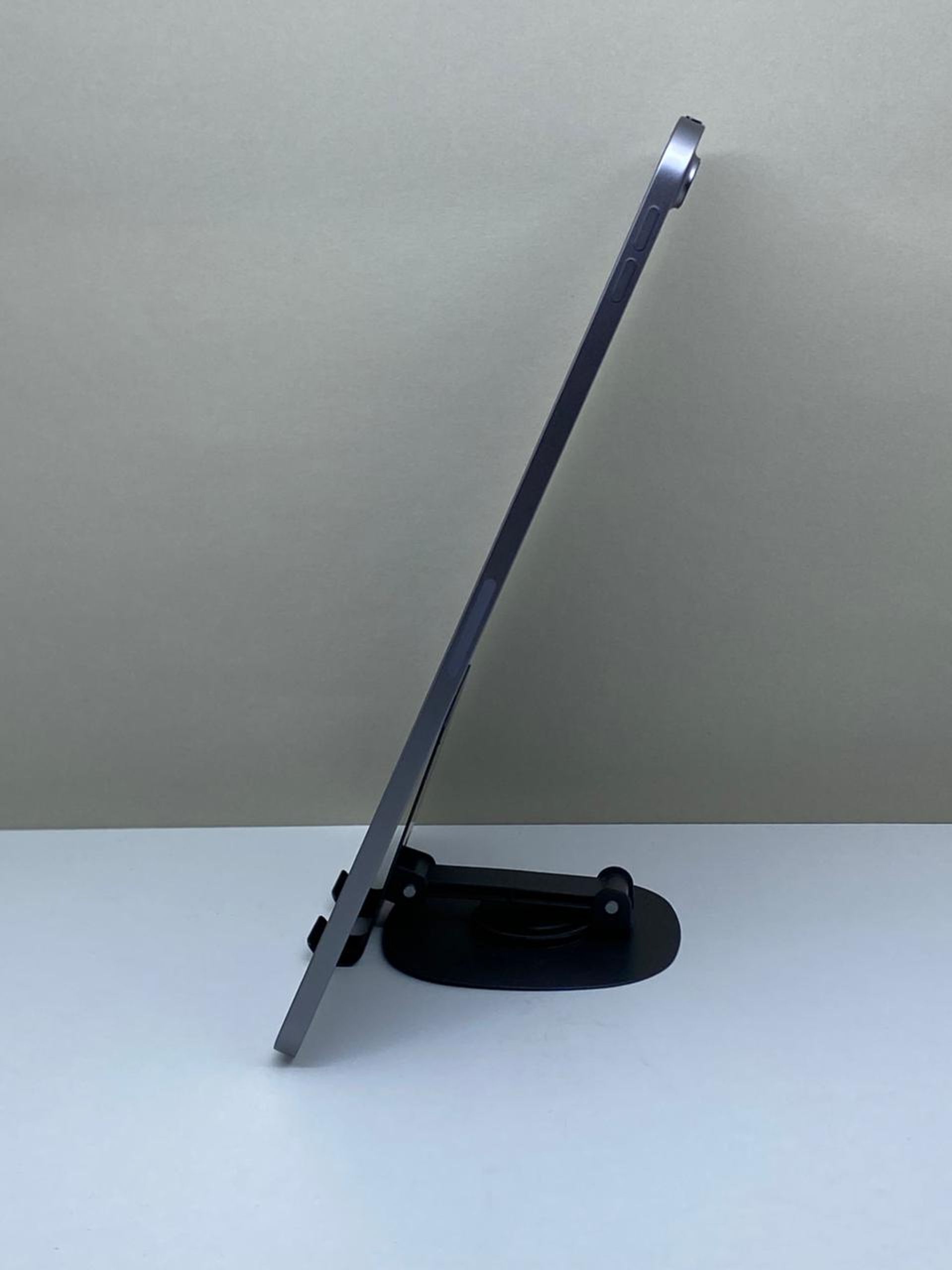 Apple iPad Air 11 2025 Wi-Fi 11 дюйм 8 Гб/256 Гб