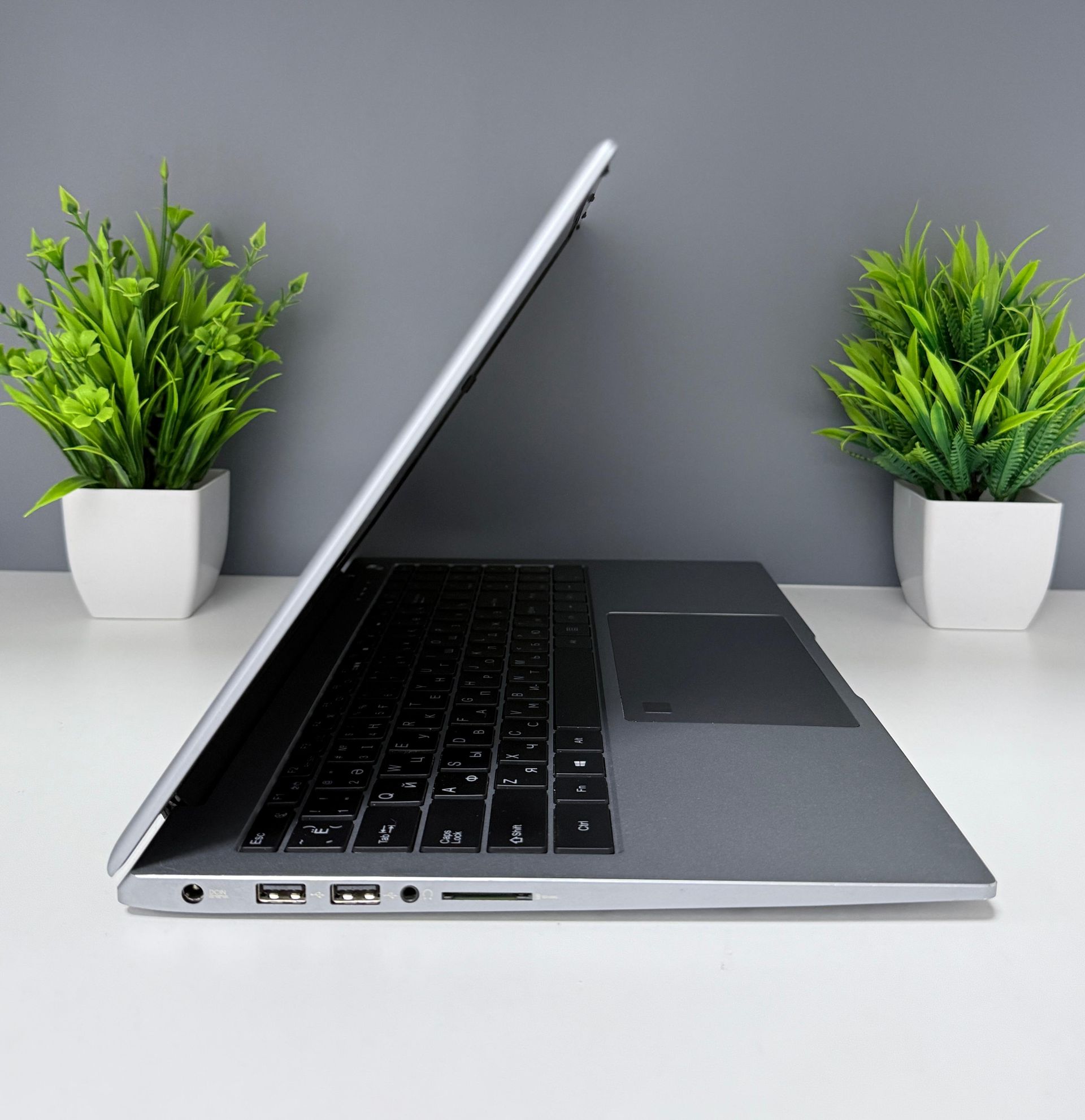 Ноутбук Другие марки core i7/11 пок  Intel Core i7  11-поколение  ядер 16 GB 512 GB 16 дюймов