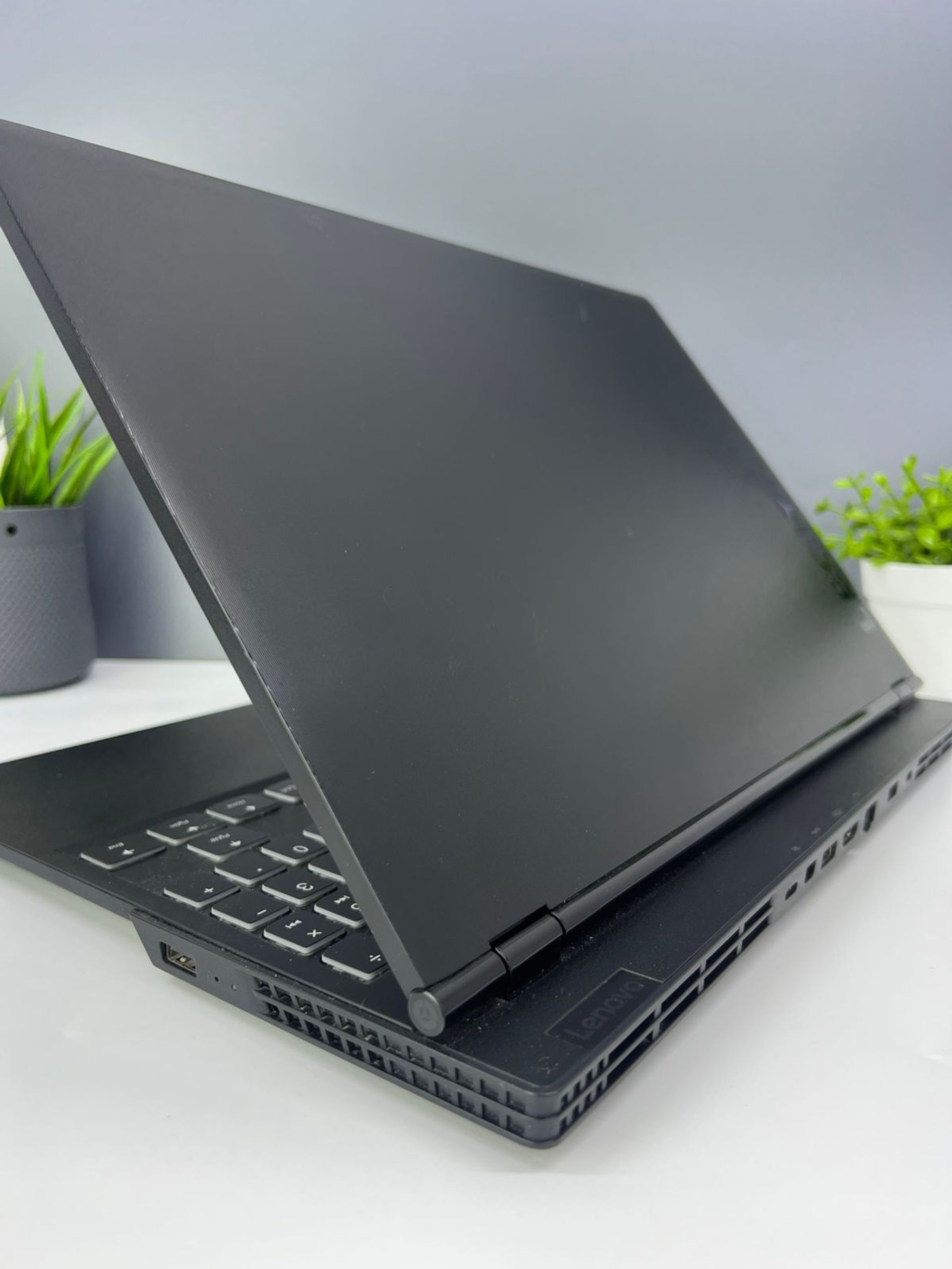 Lenovo Core i5/8 пок