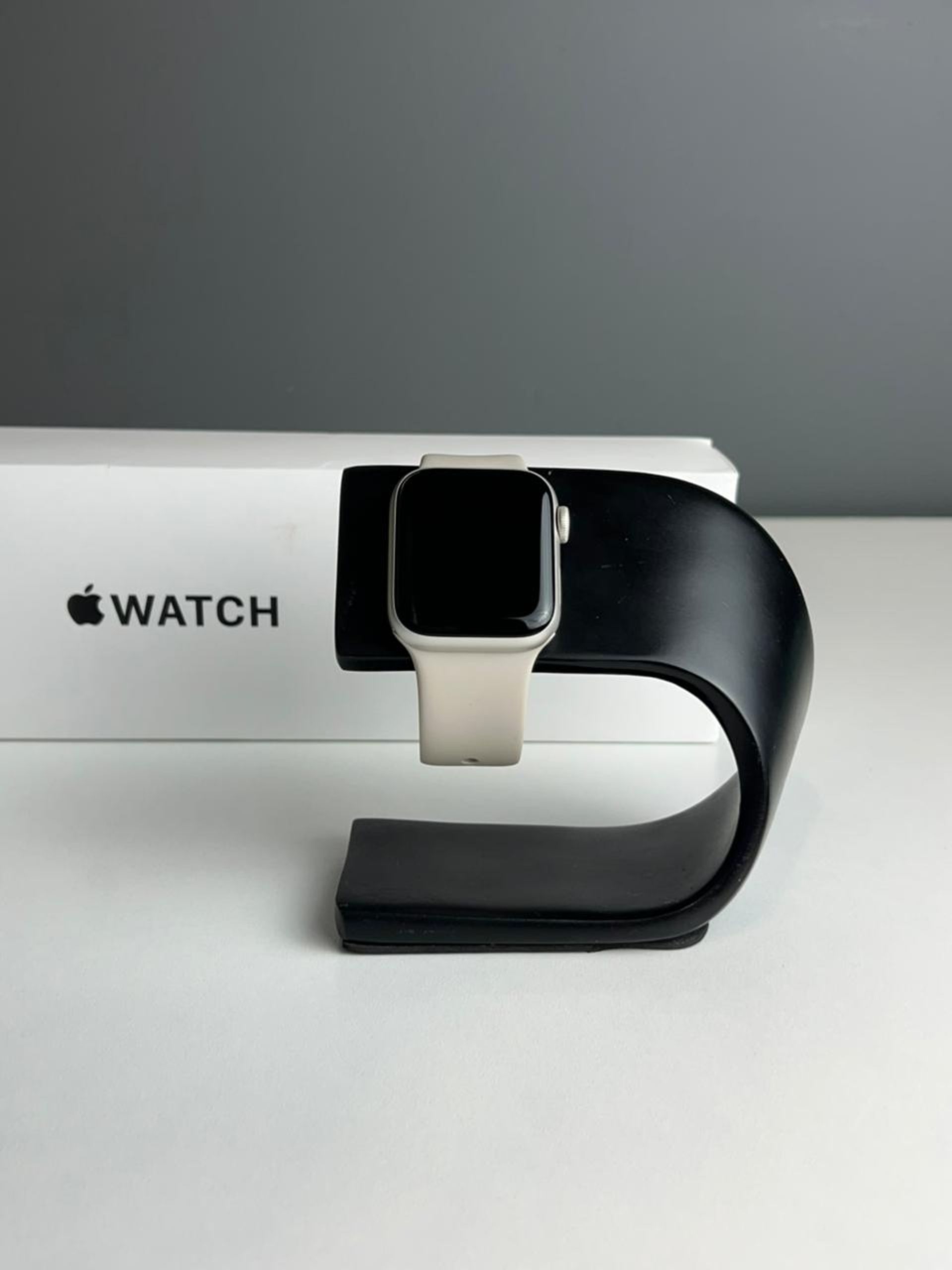 Apple Watch SE 40 мм (2е поколение)