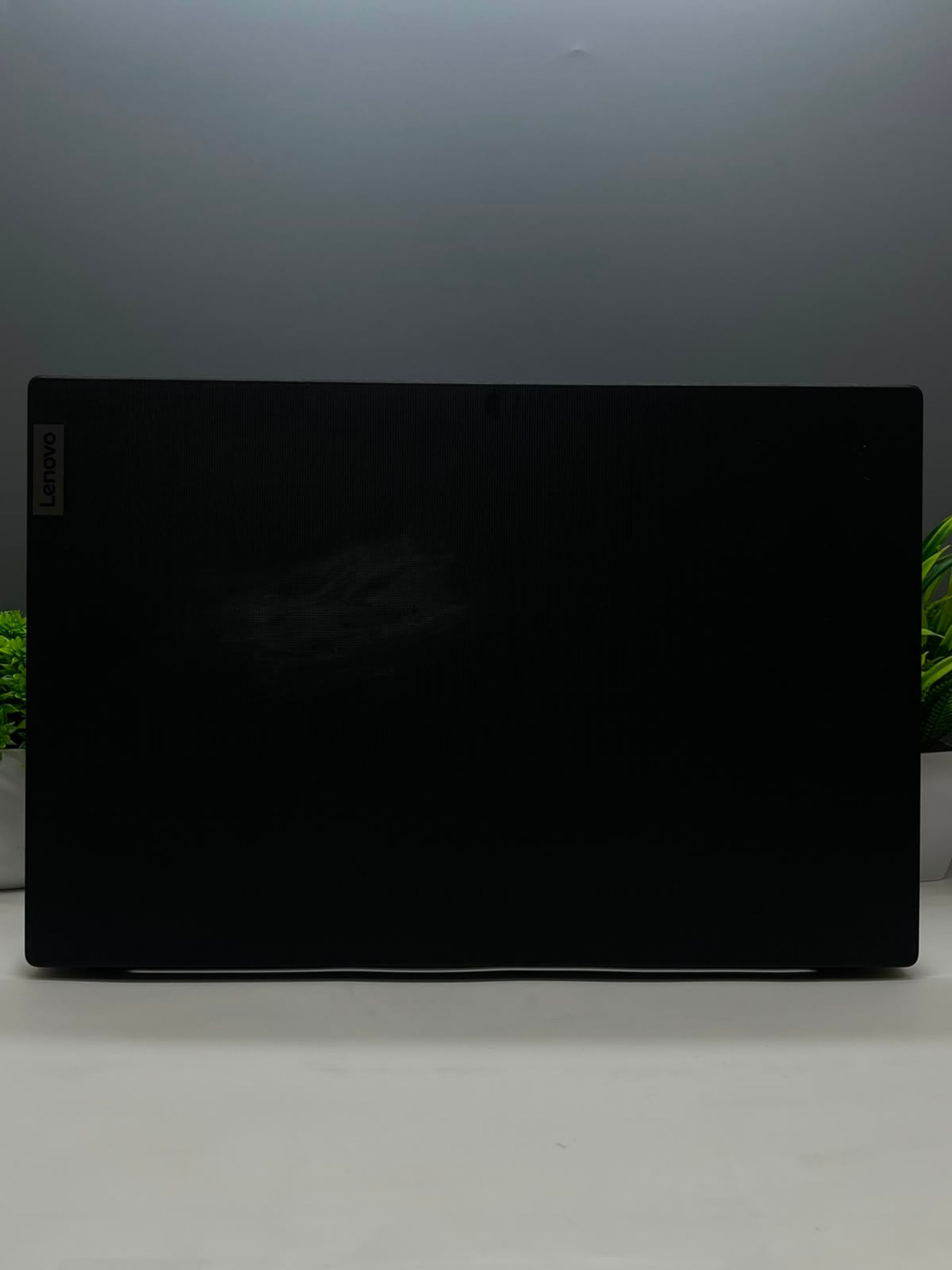 Ноутбук Lenovo core i7/12 пок  Intel Core i7  12-поколение  ядер 8 GB 500 GB 15 дюймов