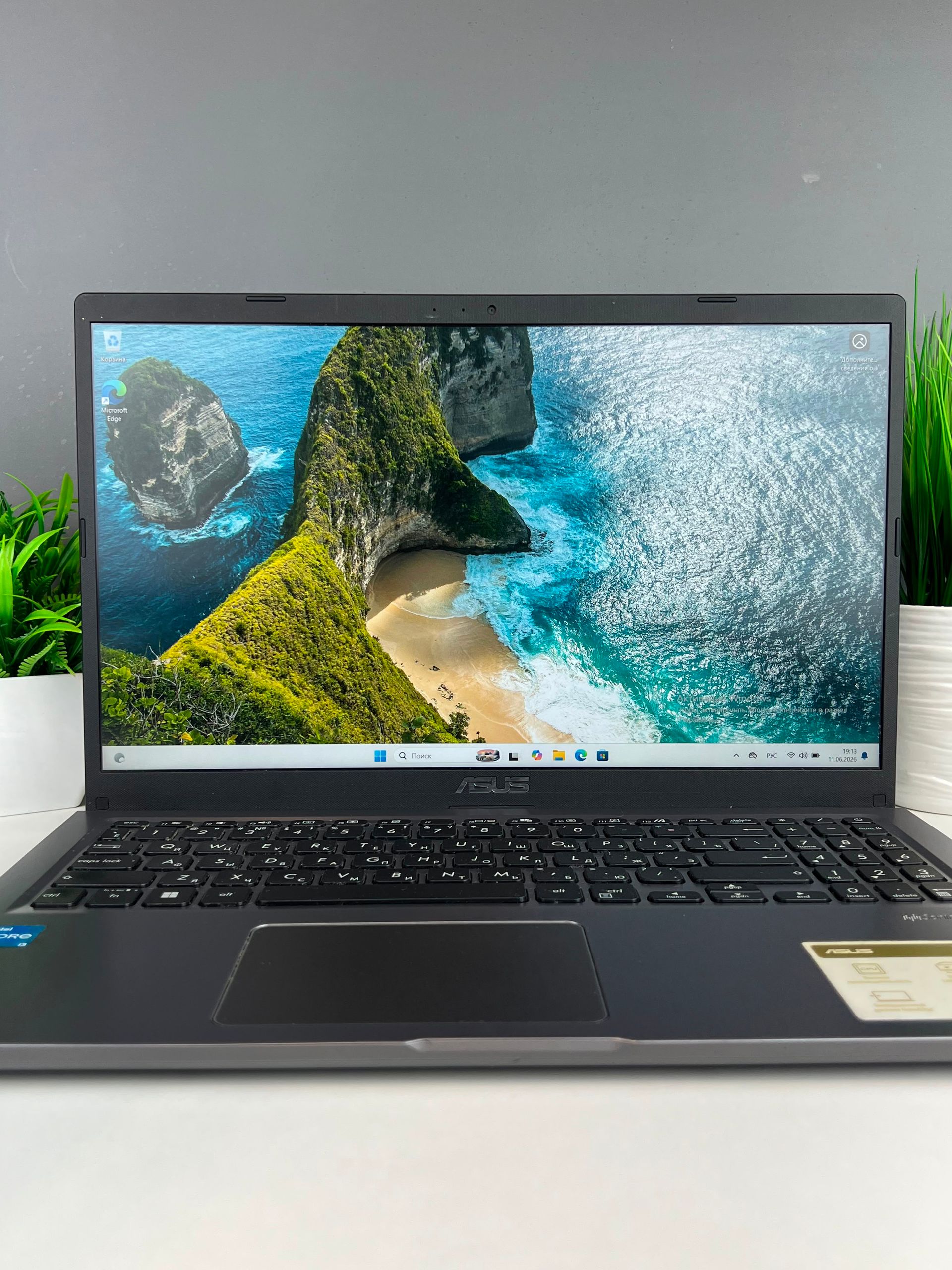 Ноутбук Asus Для работы и учебы  Intel Core i3  11-поколение  ядер 12 GB 256 GB 13 дюймов