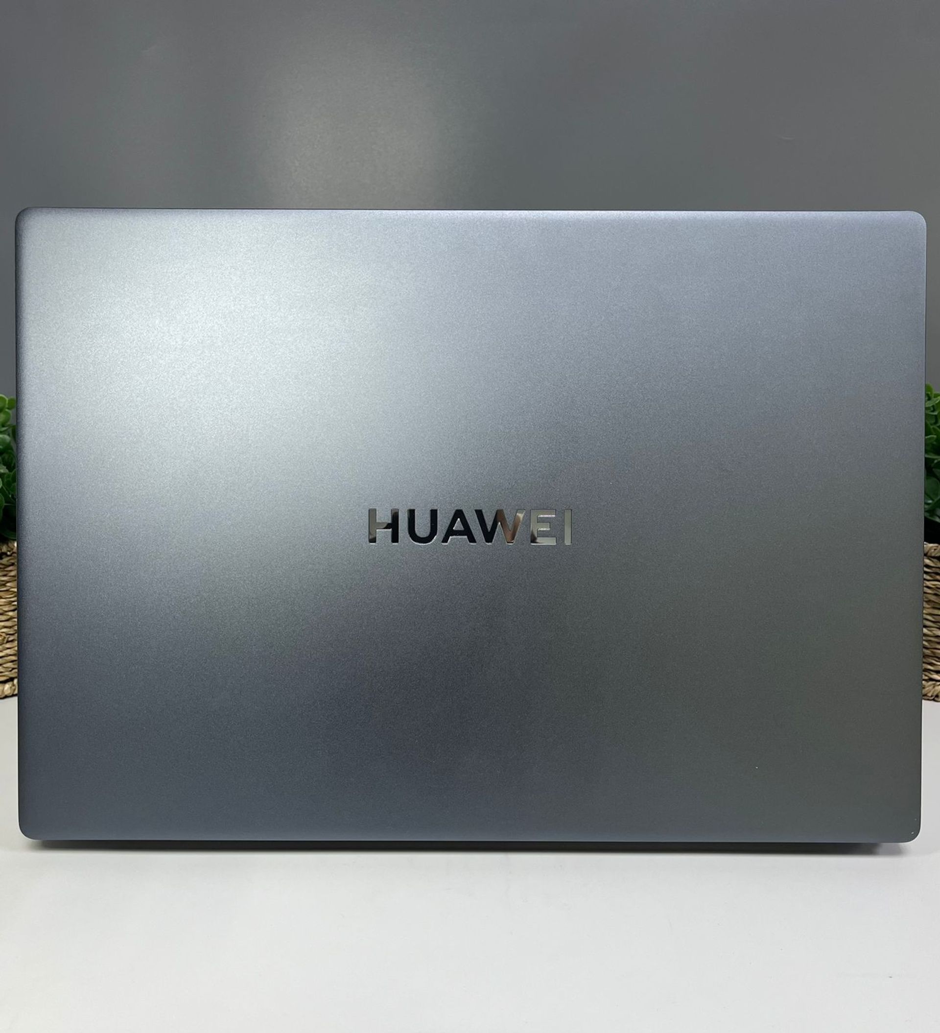 Ноутбук Huawei  core i5/13 пок  Intel Core i5  13-поколение  ядер 8 GB 512 GB 15 дюймов
