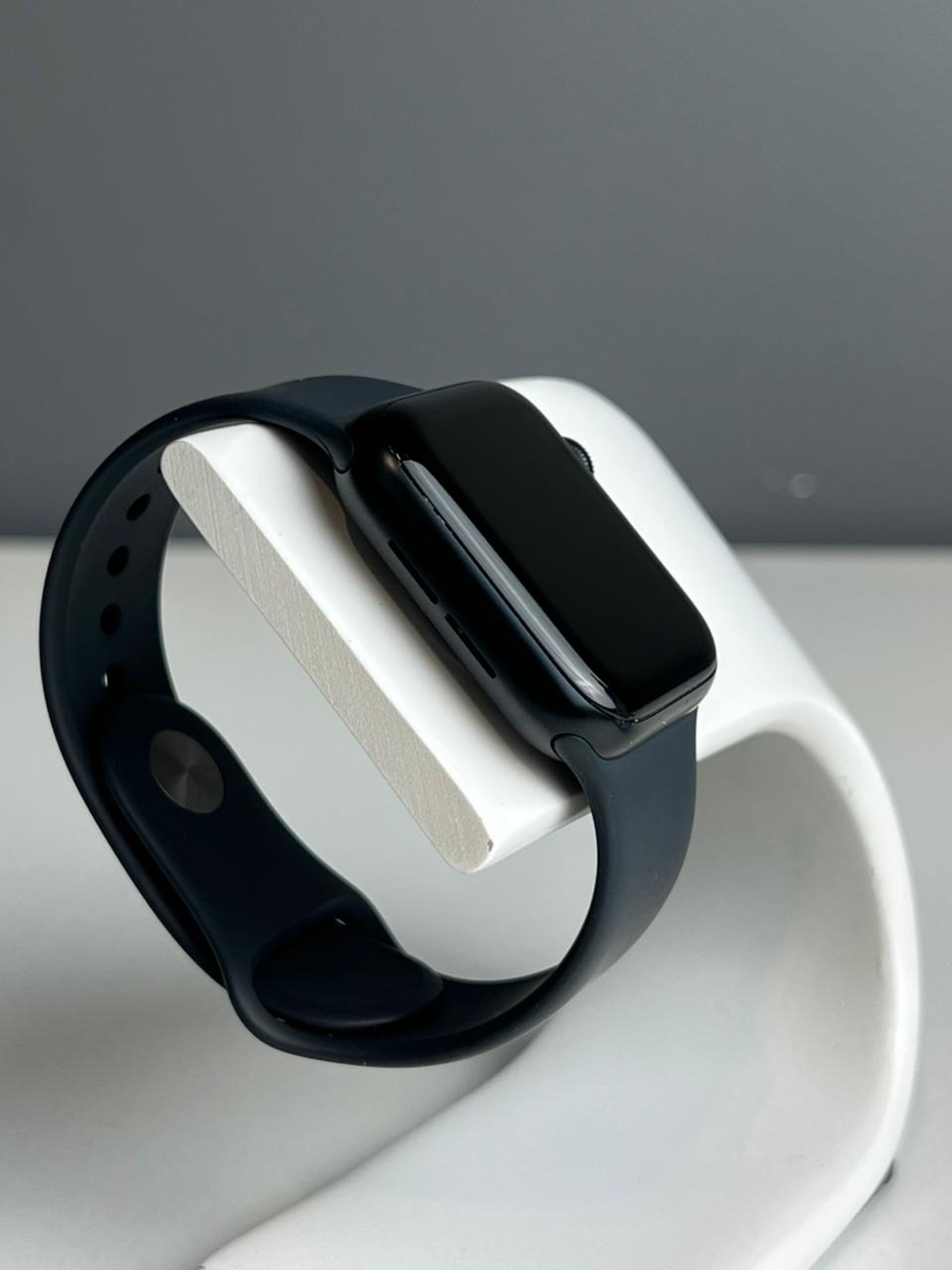 Apple Watch SE 40 мм (2е поколение)