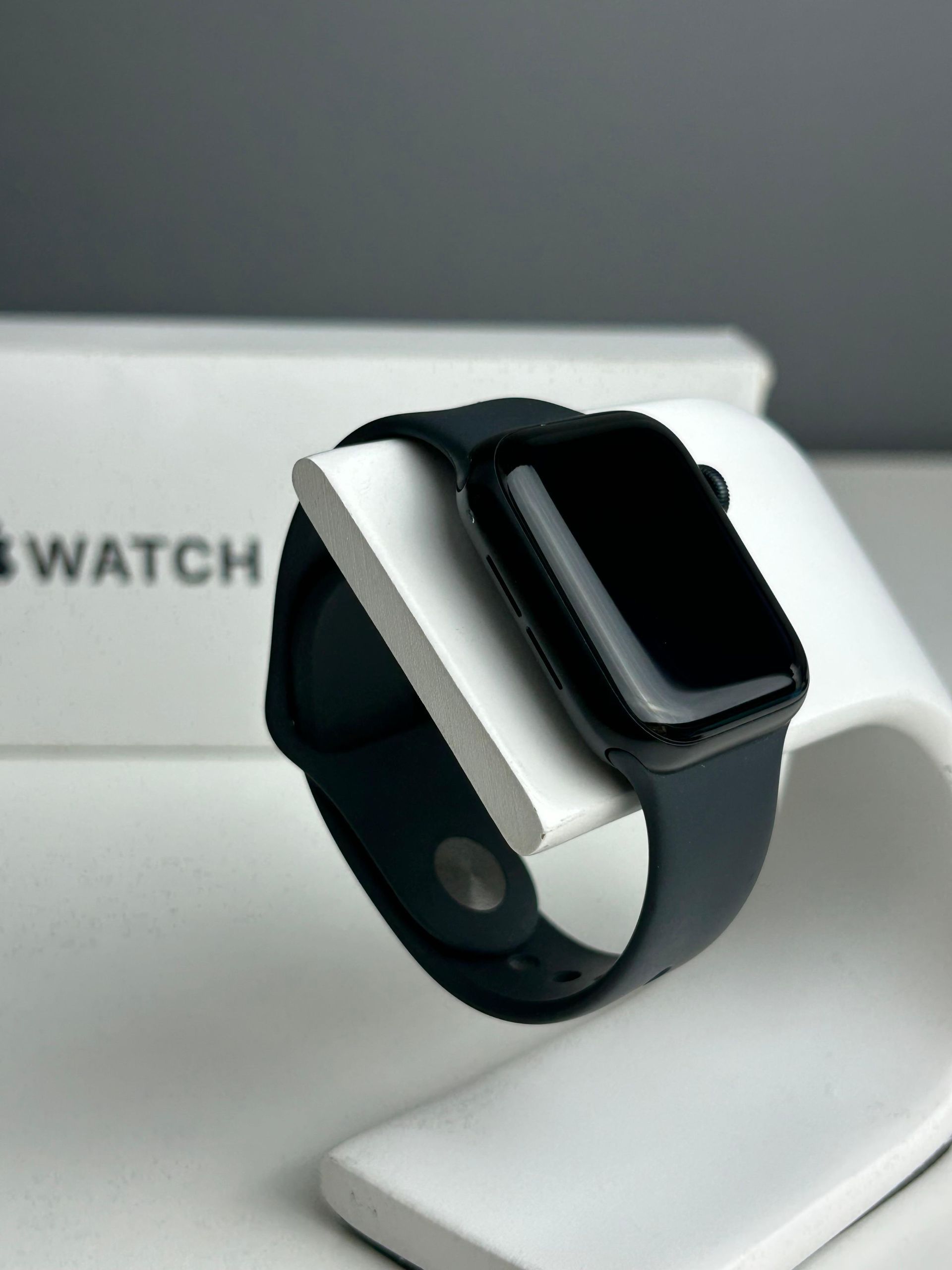 Apple Watch SE 40 мм (2е поколение) - фото_1