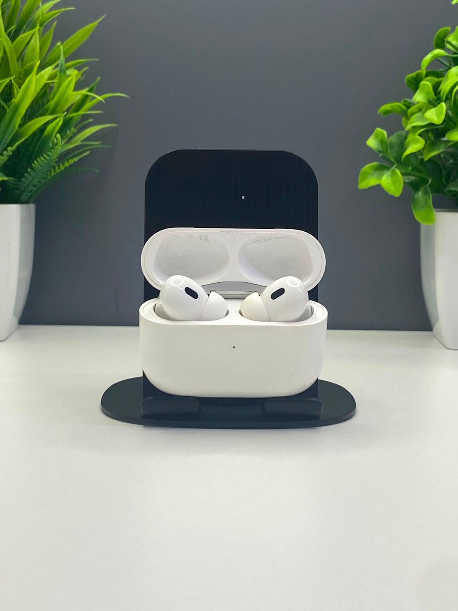 Apple AirPods Pro 2