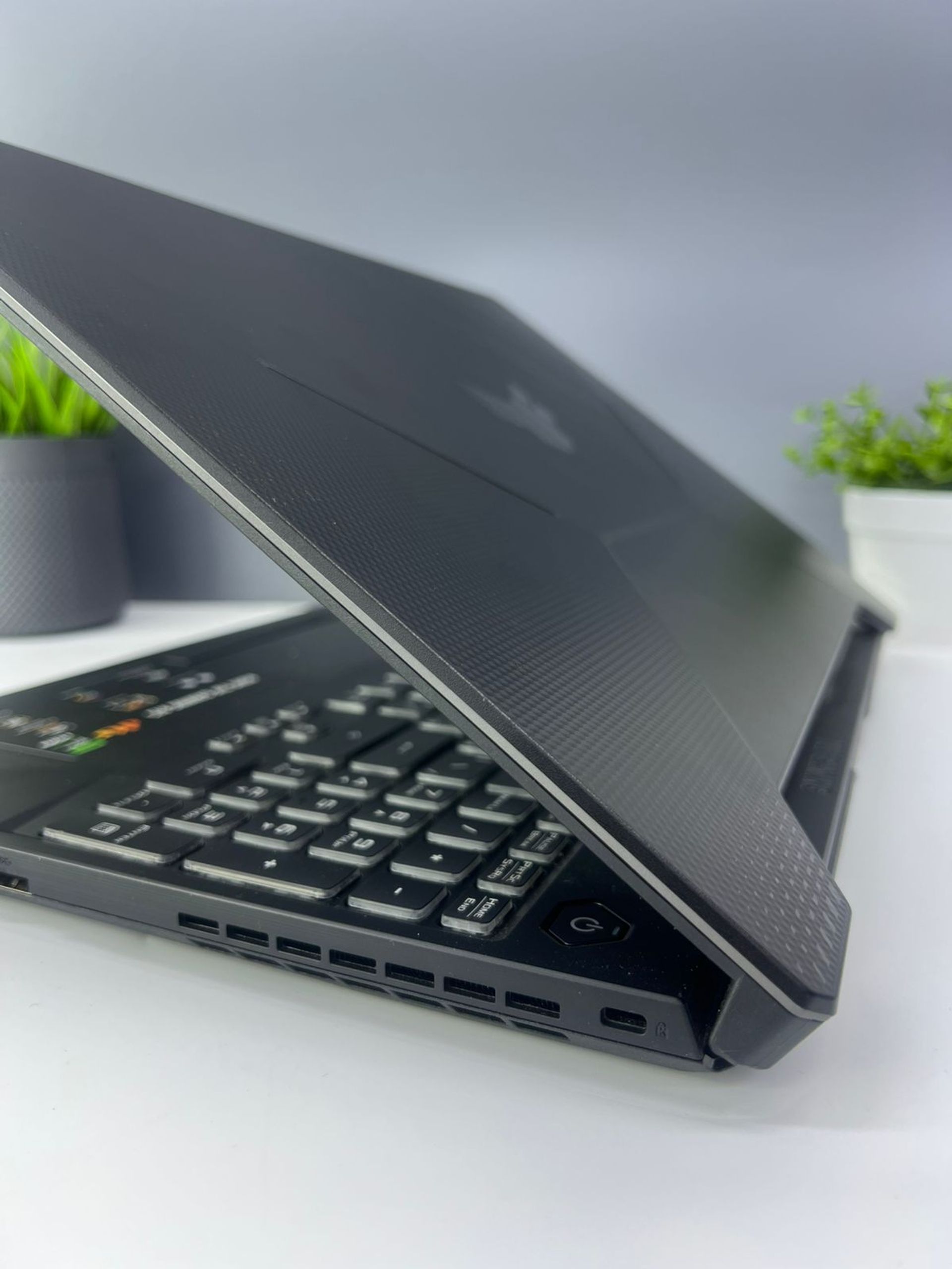 Asus Ryzen 5 (5-е поколение) 2023 (6 ядер / 12 потоков)