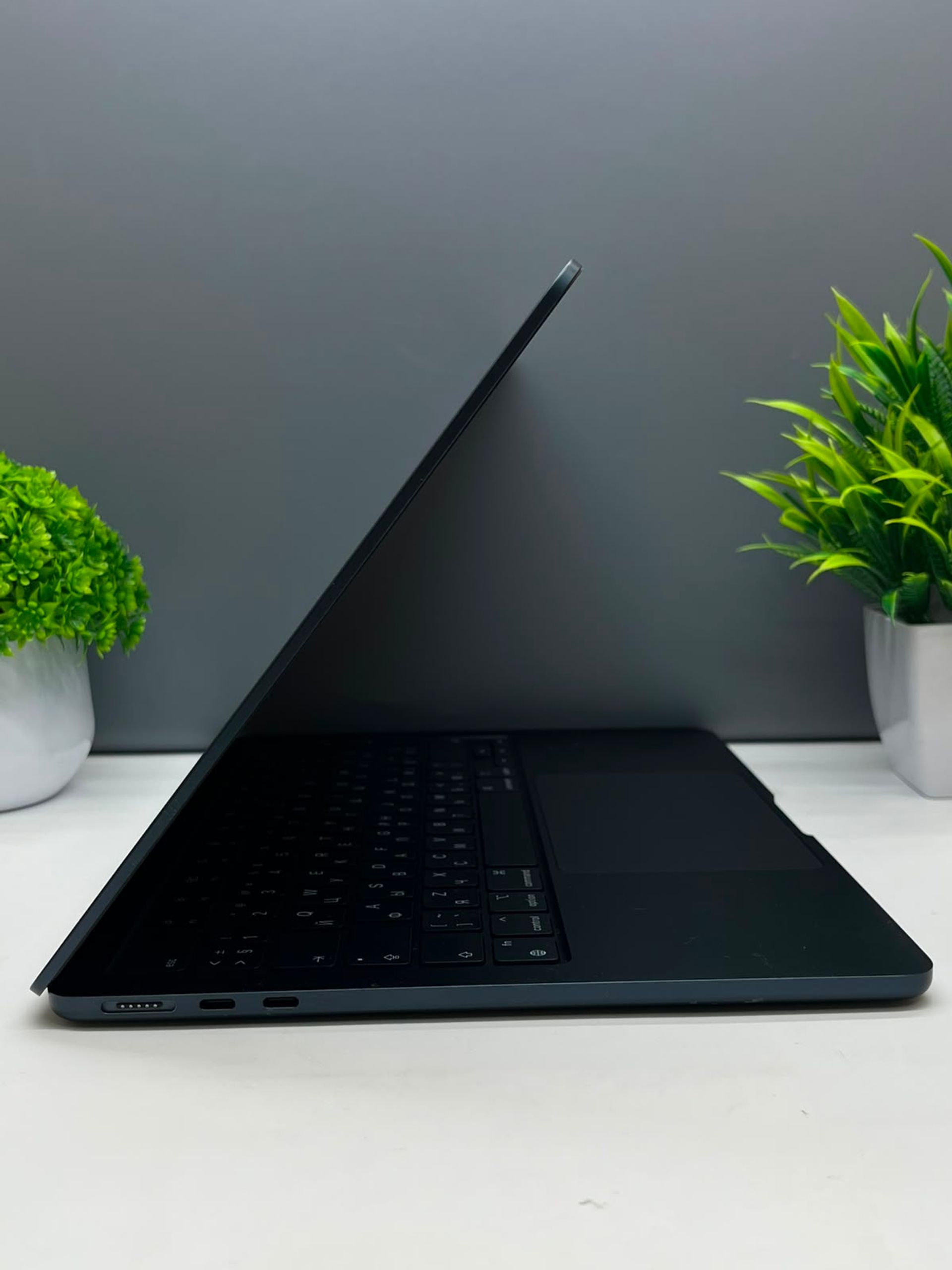 Ноутбук Apple macbook air 13 m3 Apple M3 Pro ядер 8 GB 256 GB 13 дюймов