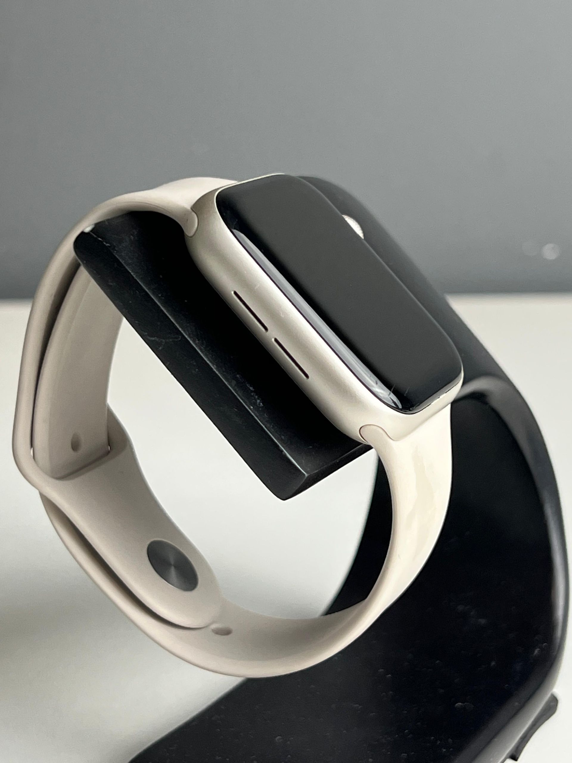 Apple Series SE 44 мм (2е поколение) 44mm