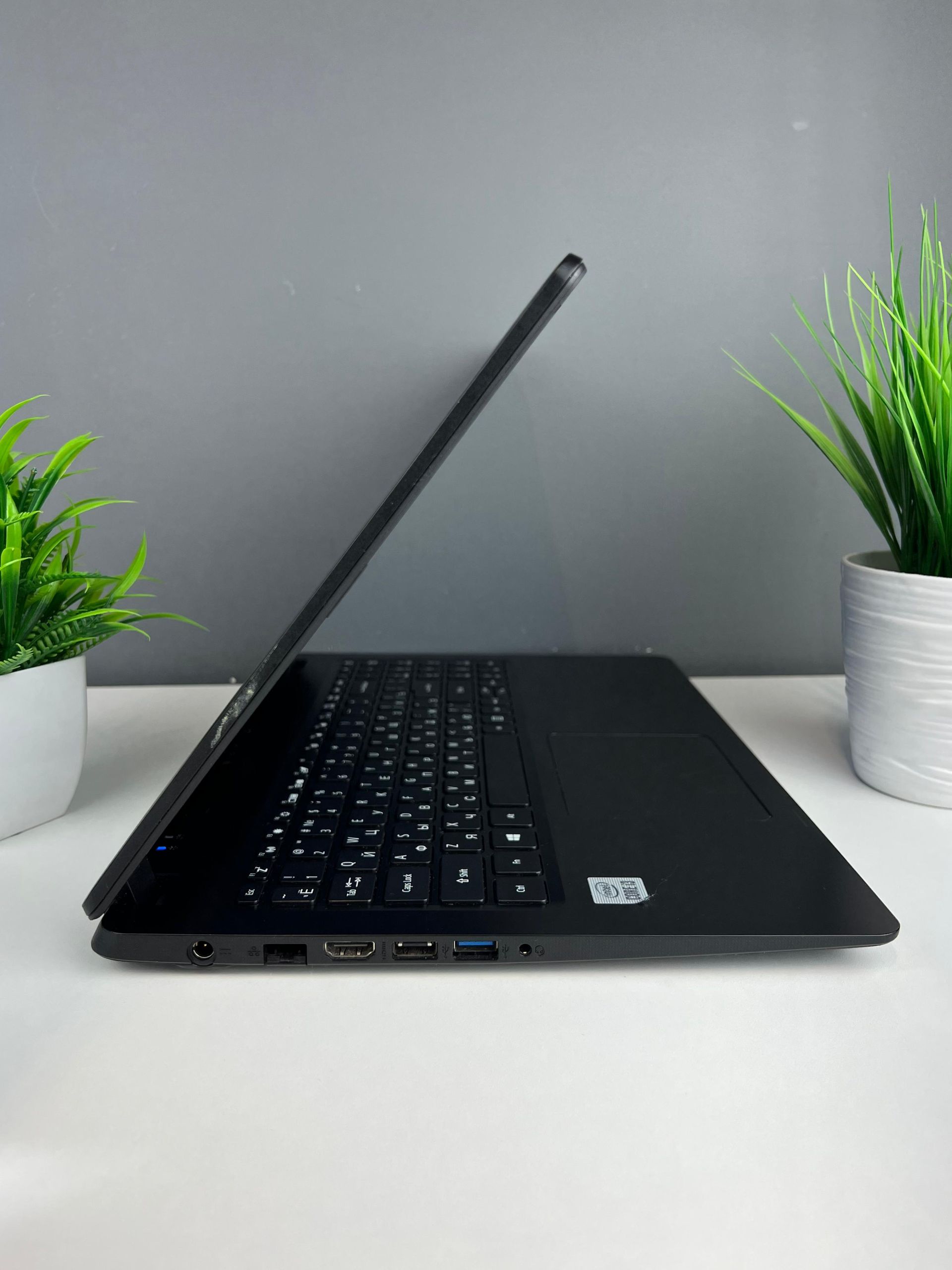 Ноутбук Acer Для работы и учебы  Intel Core i3  10-поколение  ядер 8 GB 500 GB 14 дюймов