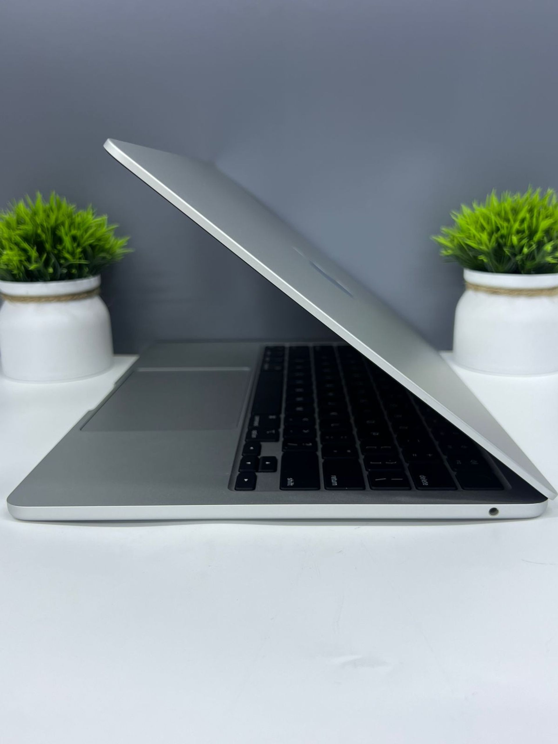 Apple Air 13 256 8 Серый