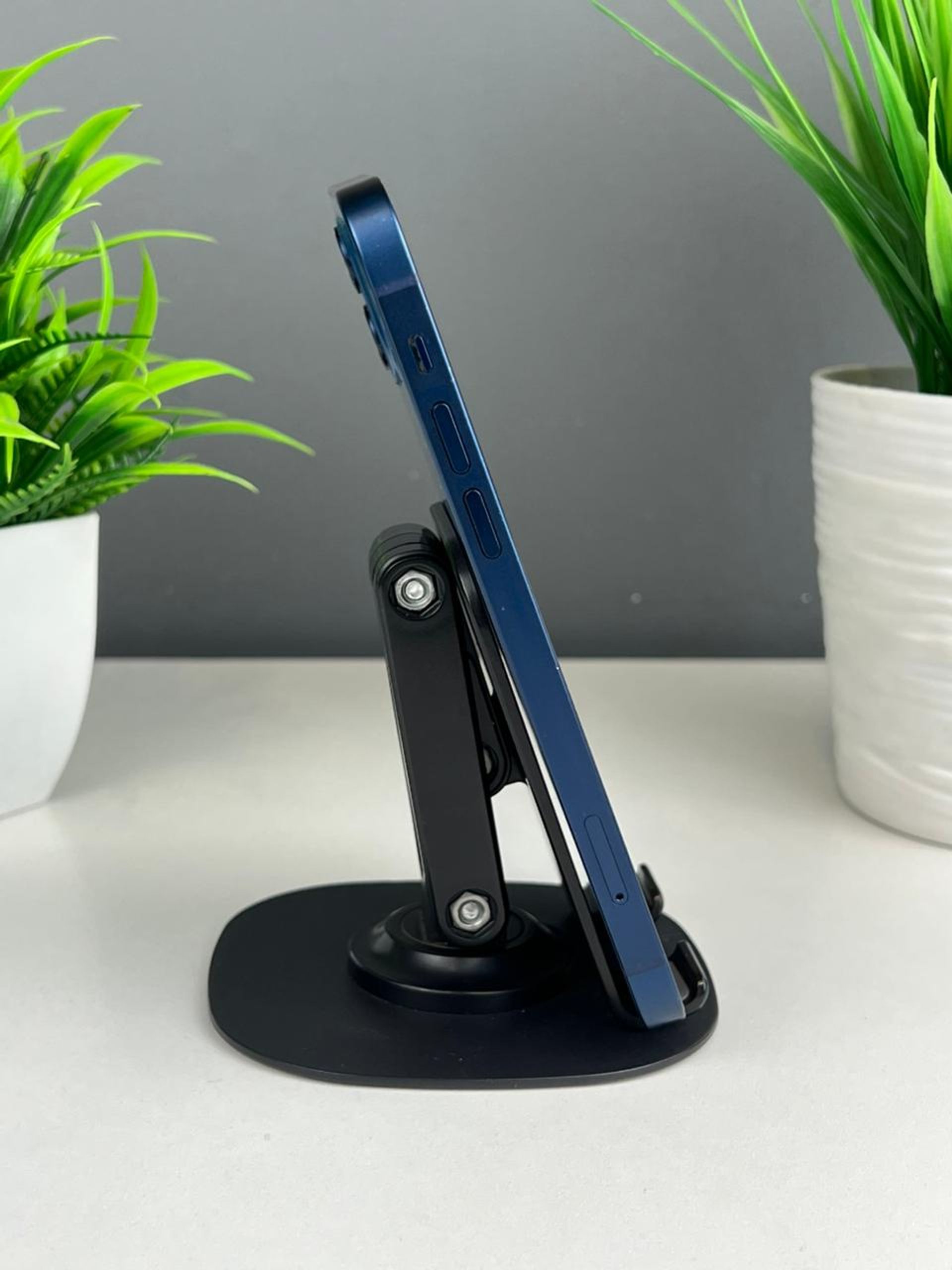 Apple iPhone 12 64GB