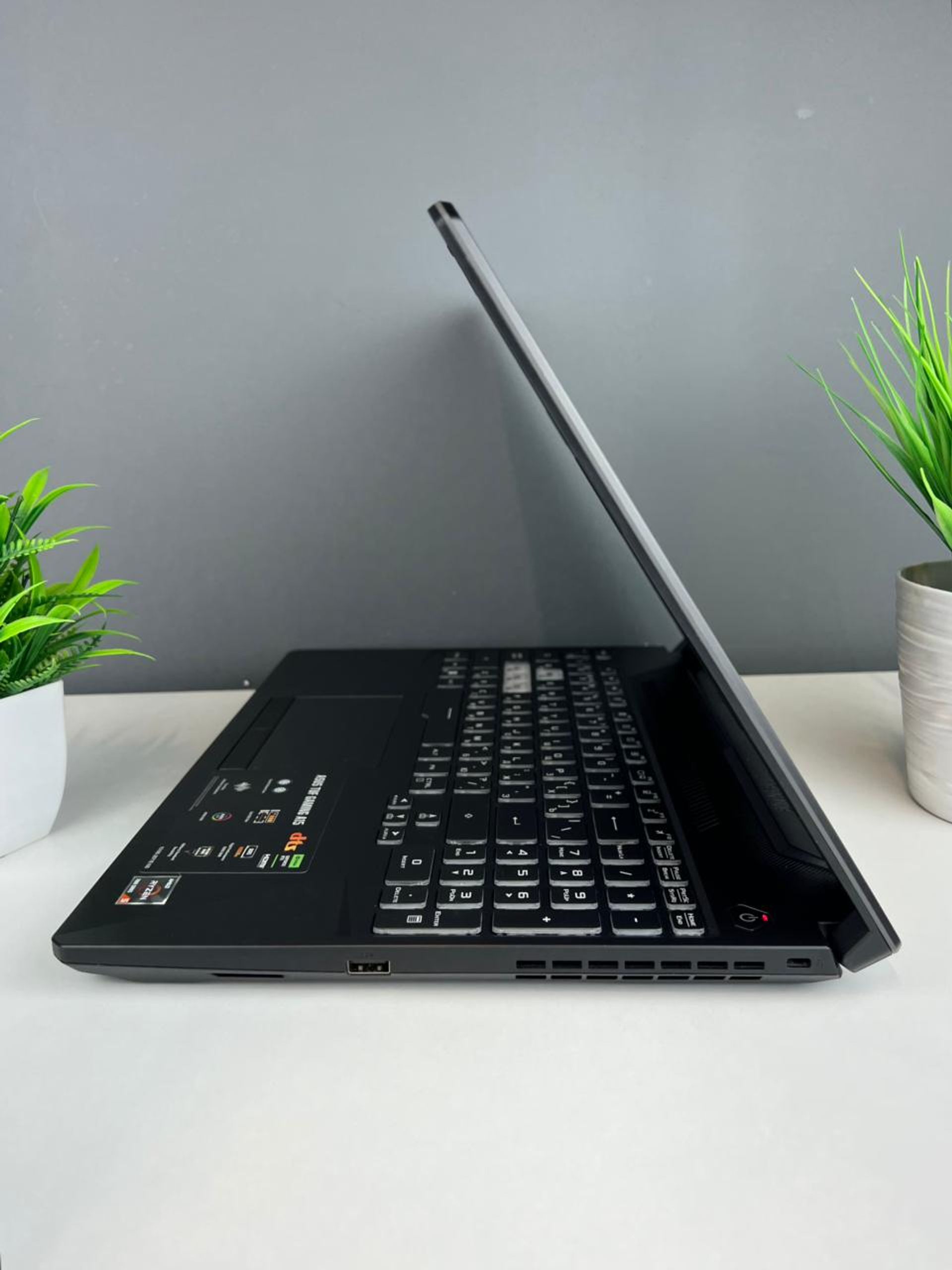 Asus Ryzen 5 (5-е поколение) 2023 (6 ядер / 12 потоков)