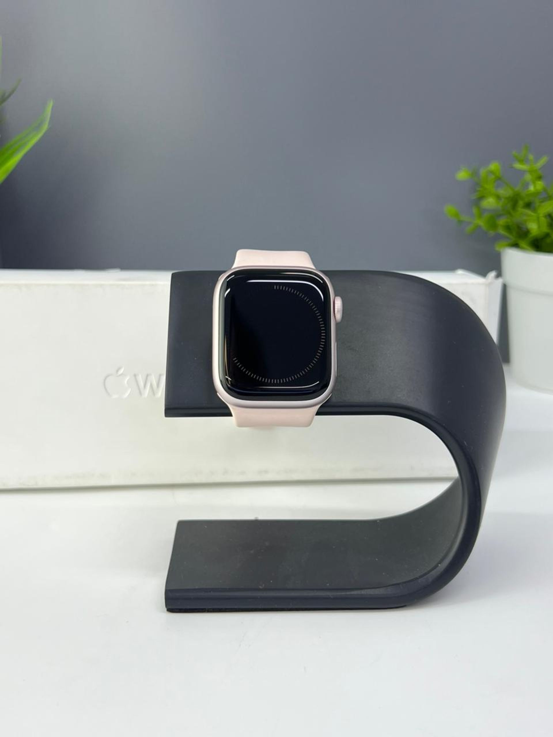 Apple Watch Series 9 GPS M/L 41 мм