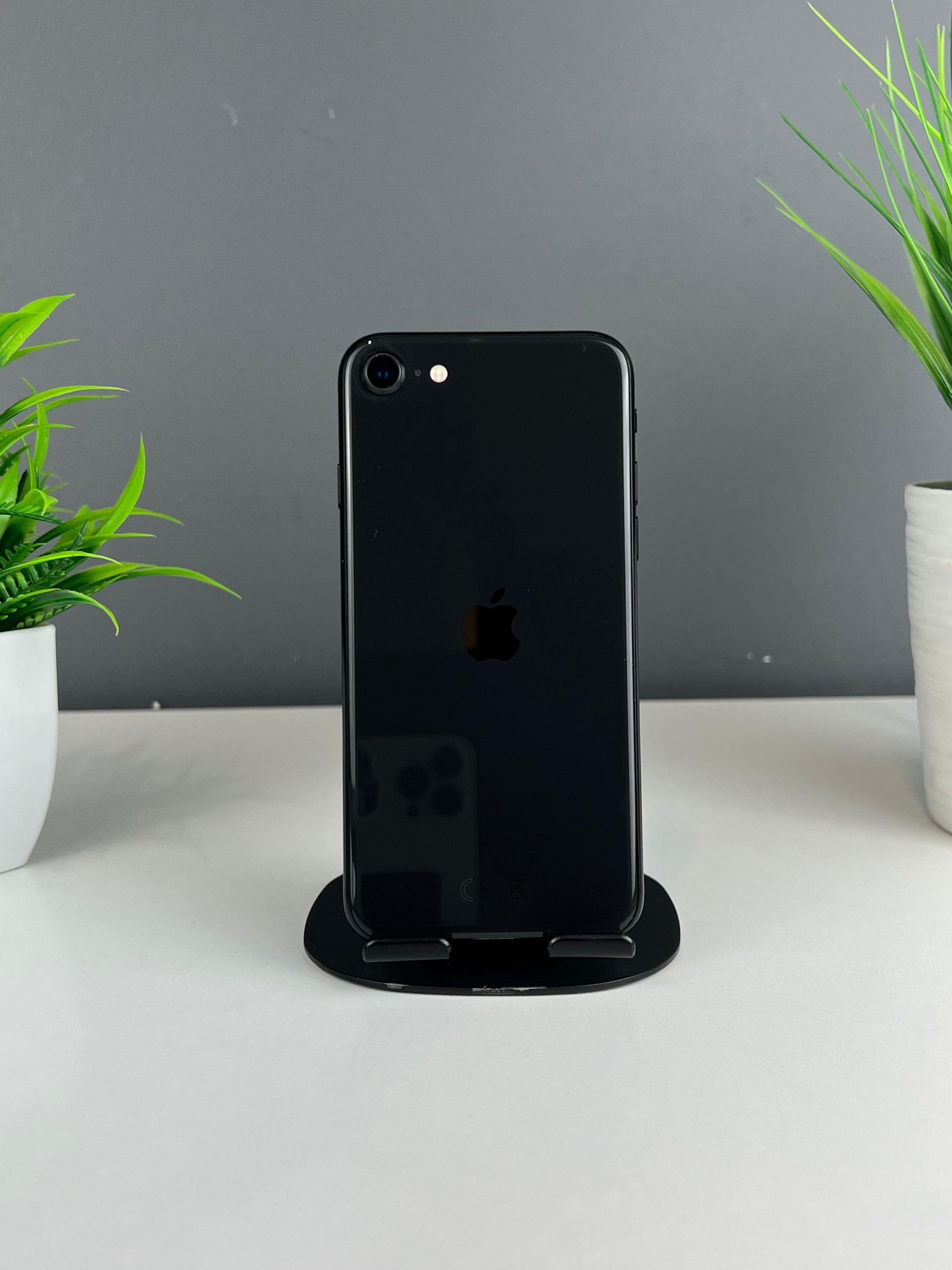 Apple iPhone SE (2022) 128 GB