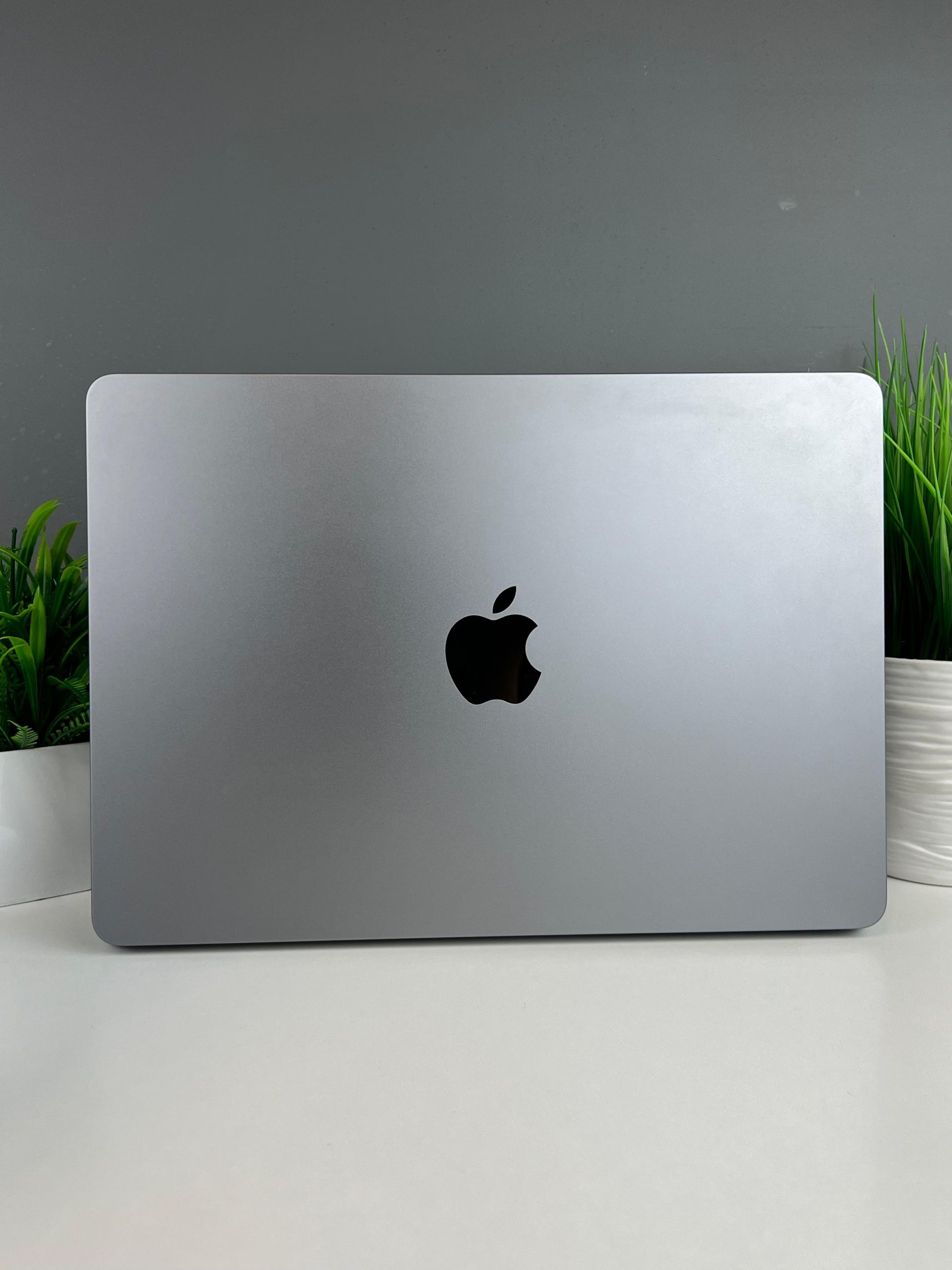 Ноутбук Apple macbook air 13 m2 Apple M2 ядер 8 GB 256 GB 13 дюймов