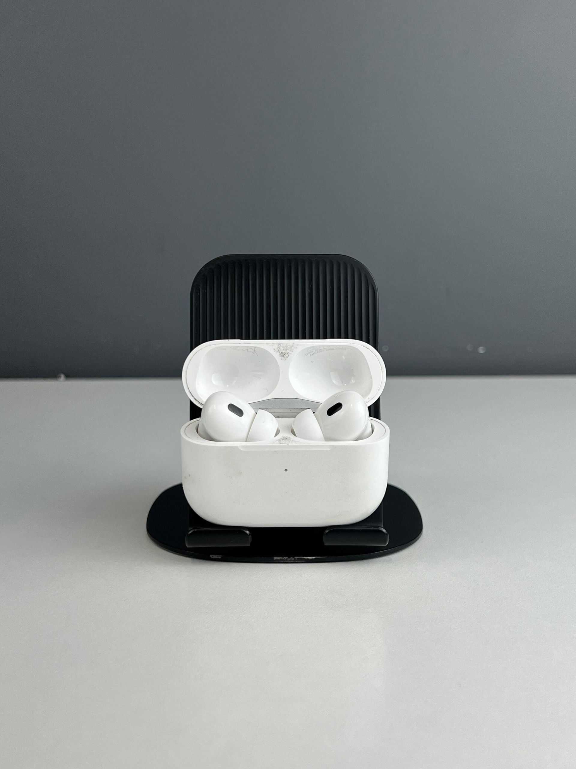 Apple AirPods Pro 2