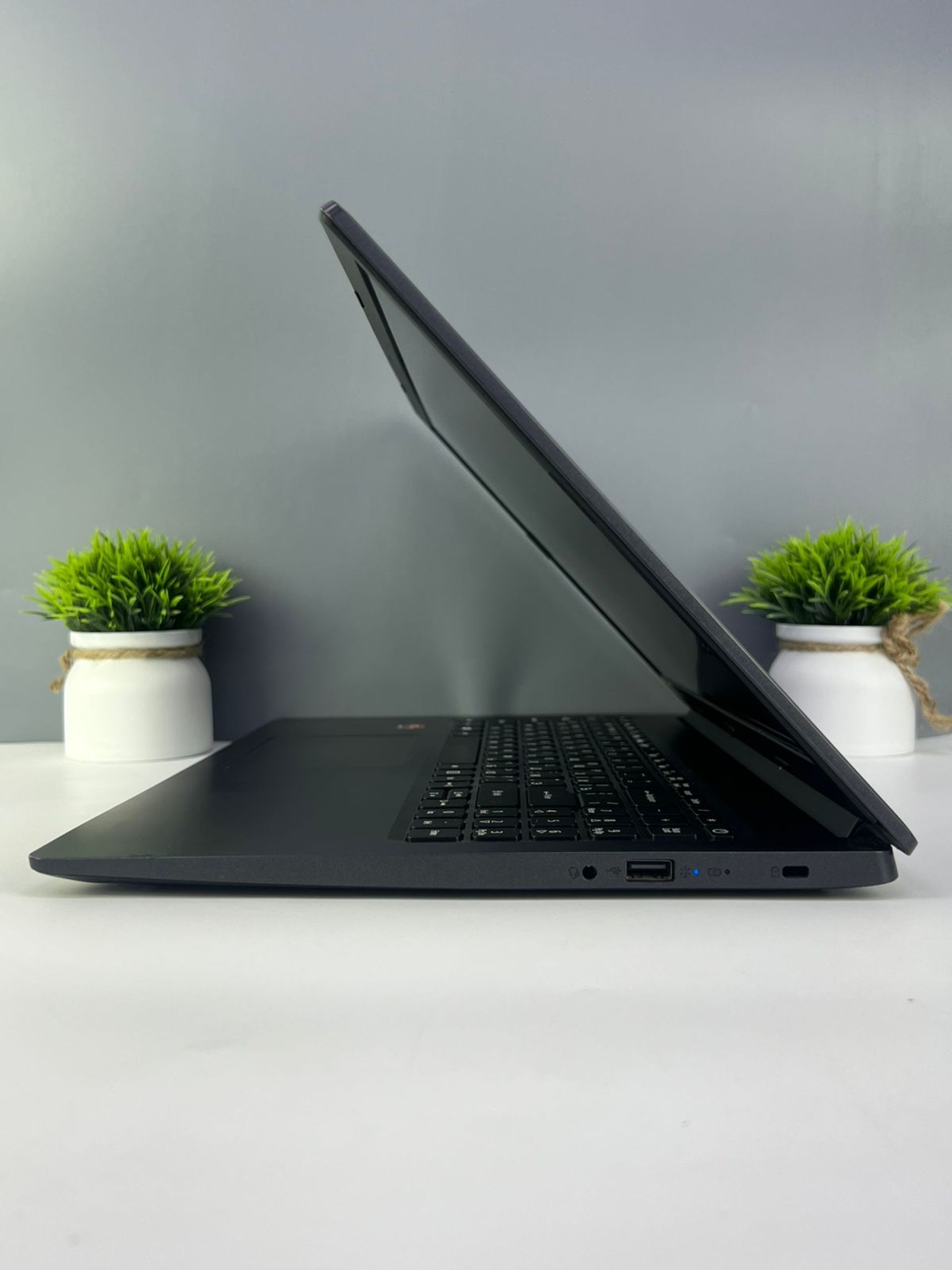 Ноутбук Acer Для работы и учебы AMD Ryzen 7 7-поколение ядер 4 GB 512 GB 15 дюймов