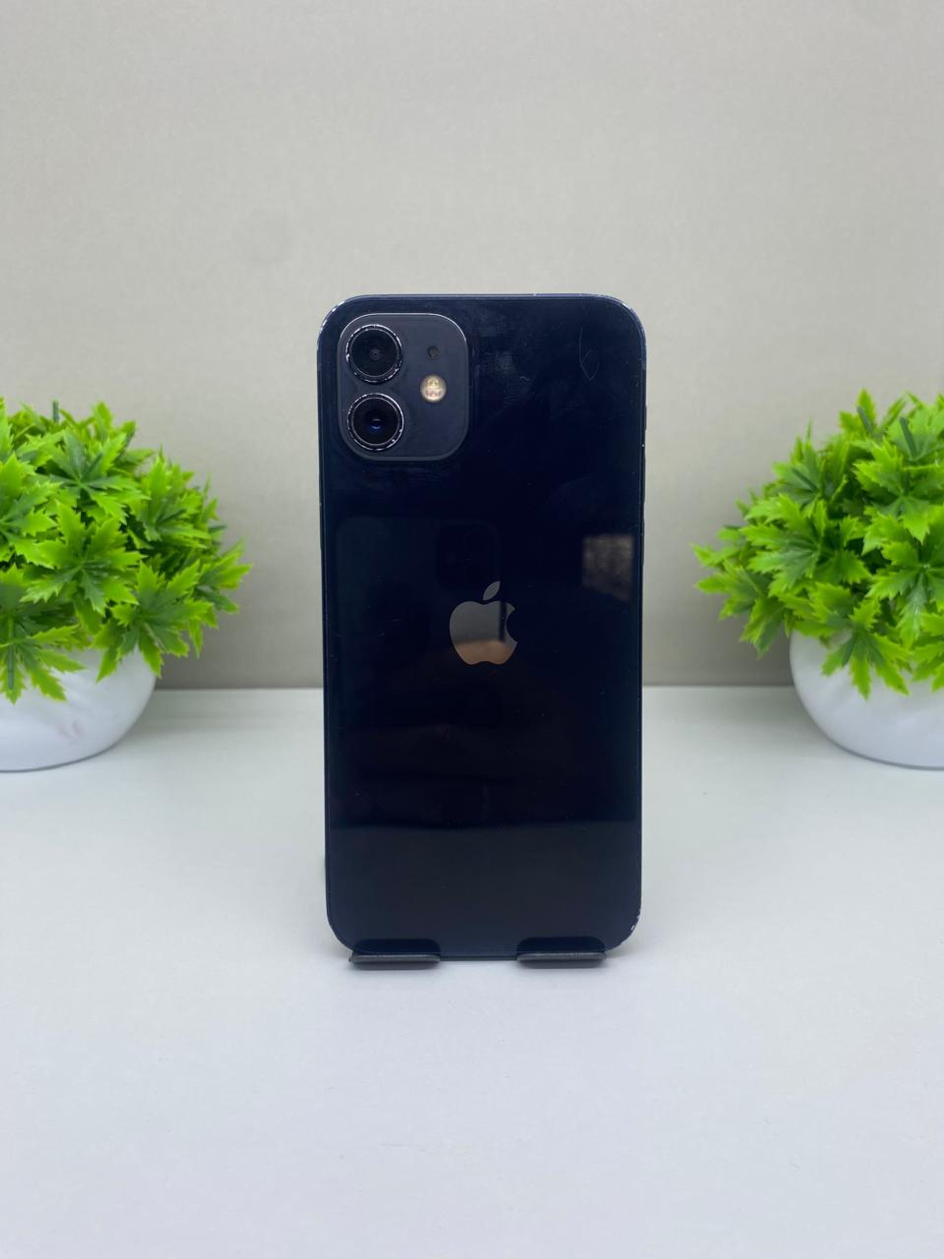 Apple iPhone 12 64GB