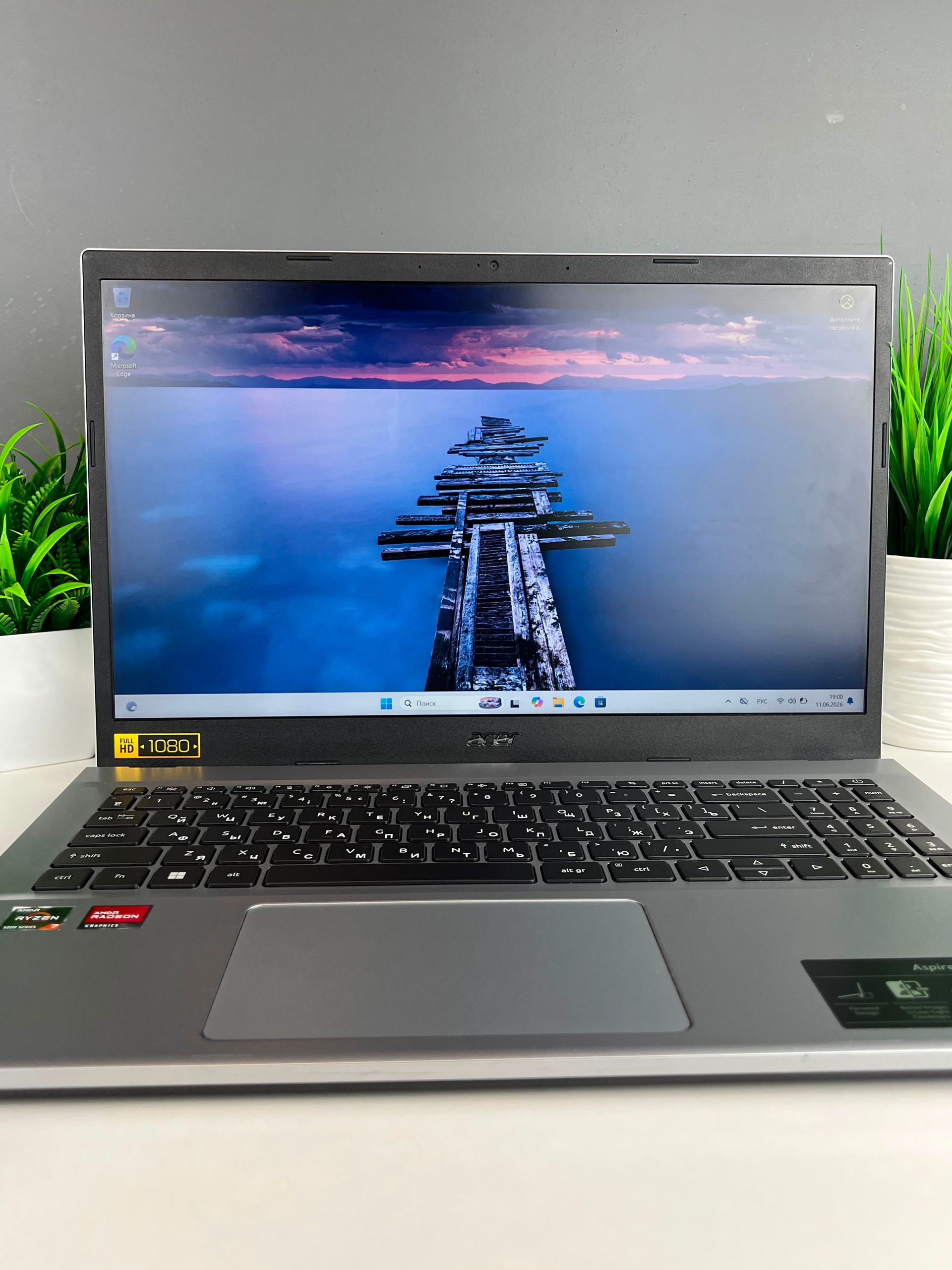 Ноутбук Acer Для работы и учебы AMD Ryzen 7 3-поколение ядер 16 GB 512 GB 14 дюймов