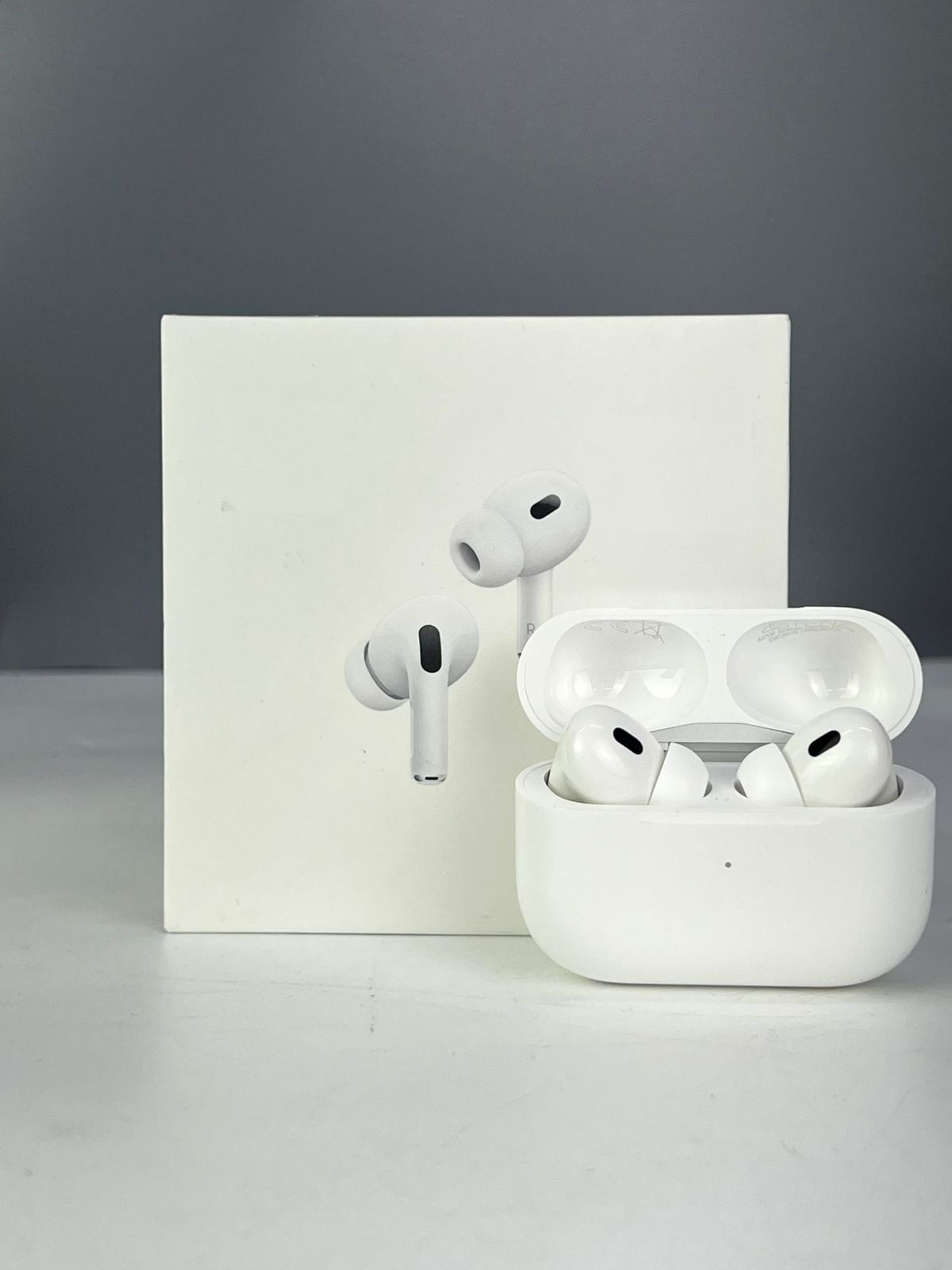 Apple AirPods Pro 2