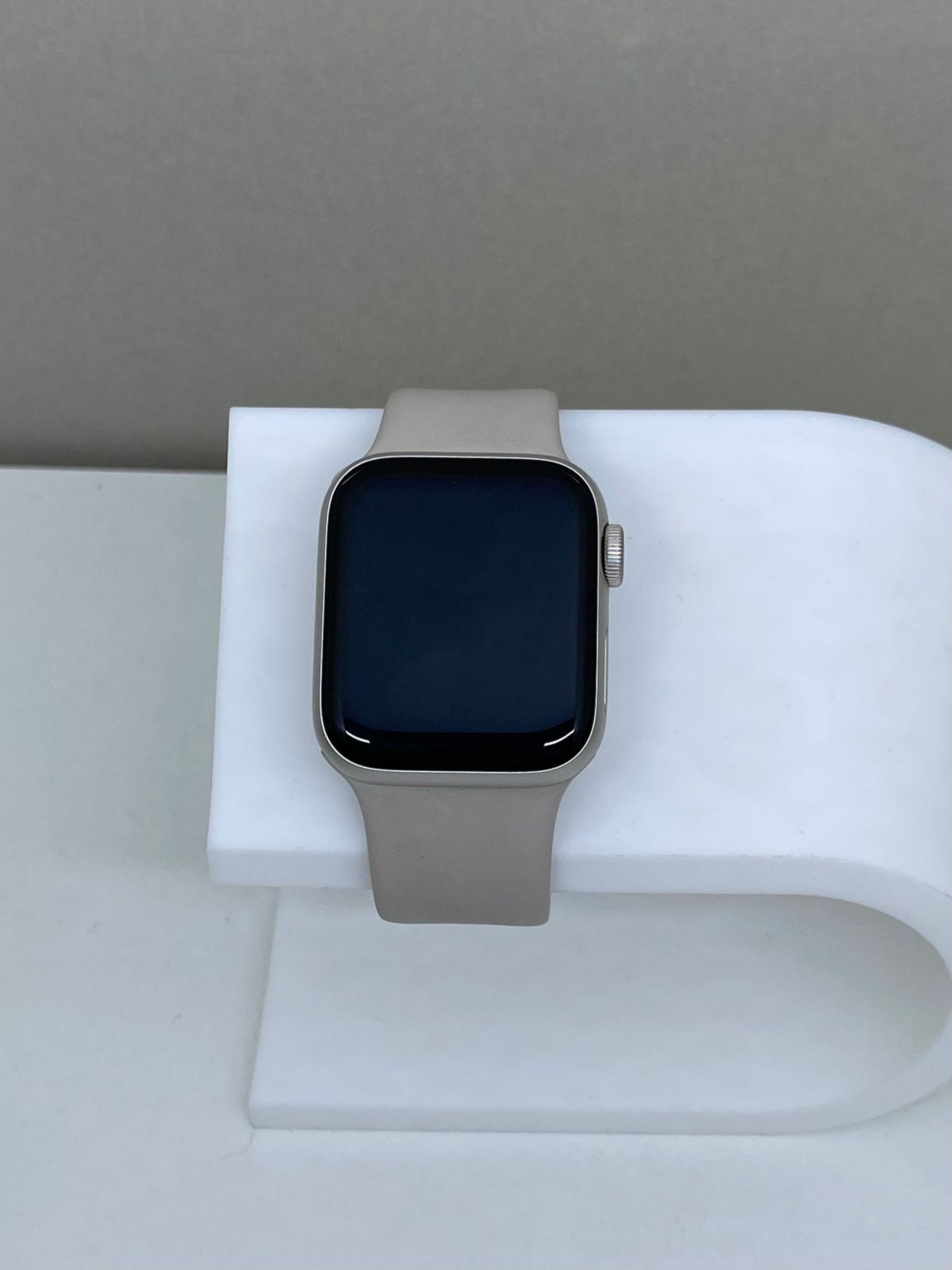 Apple Watch SE 40 мм (2е поколение)