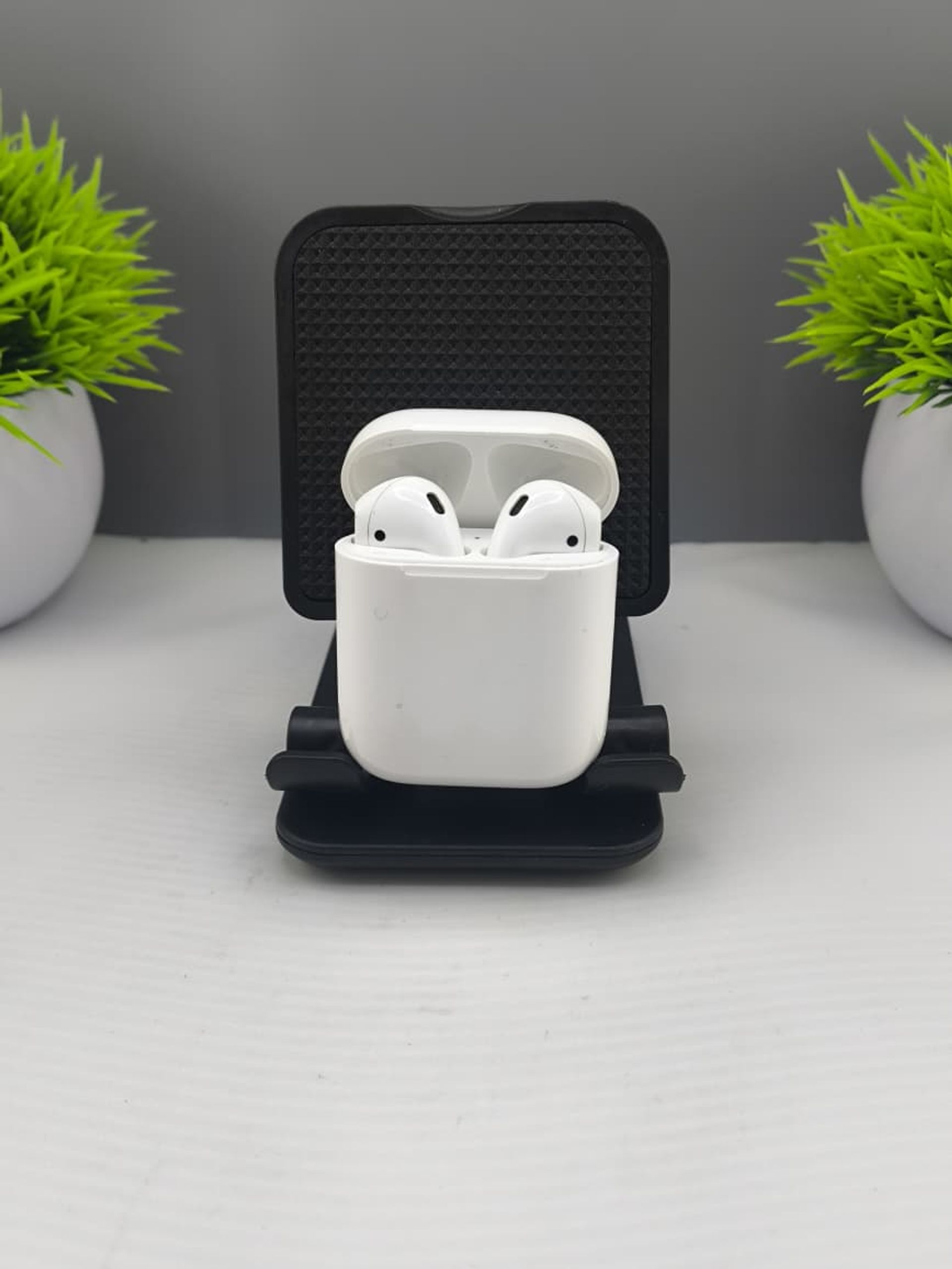 AirPods 2 series