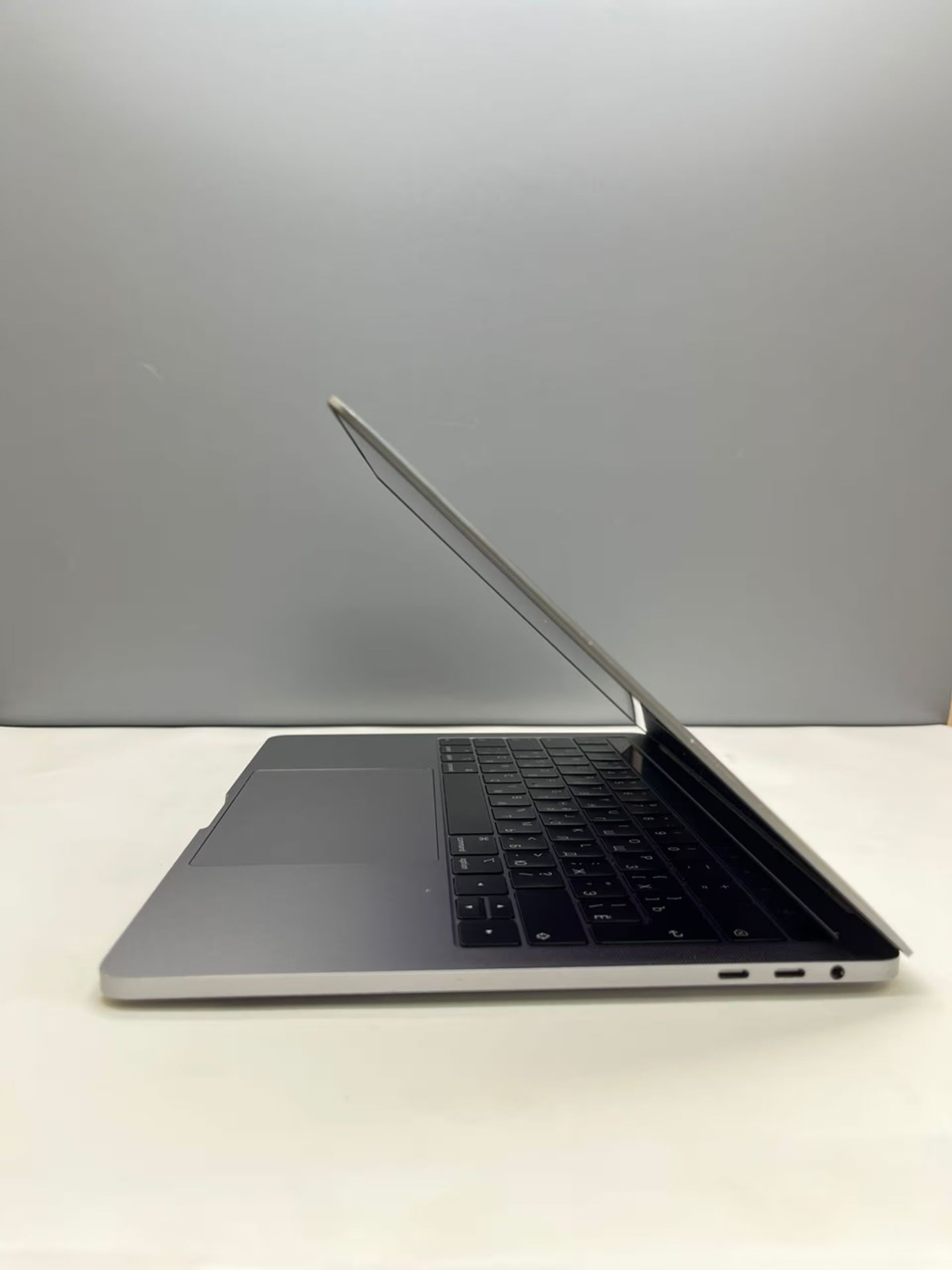 Ноутбук Apple macbook pro 13 intel i7 Intel i5 ядер 8 GB 256 GB 13 дюймов