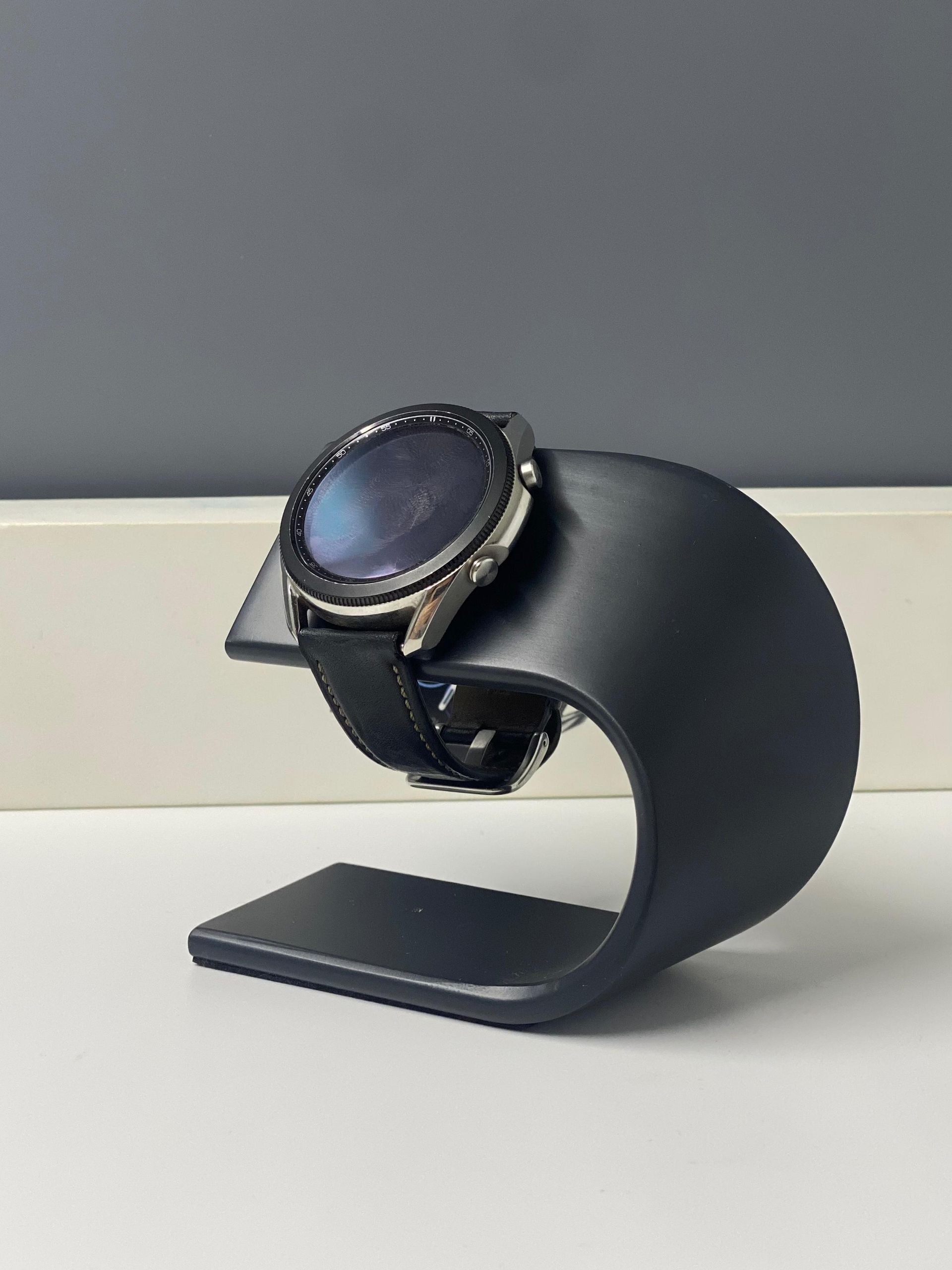 Samsung  Series 3 TITANIUM 45 mm 45mm