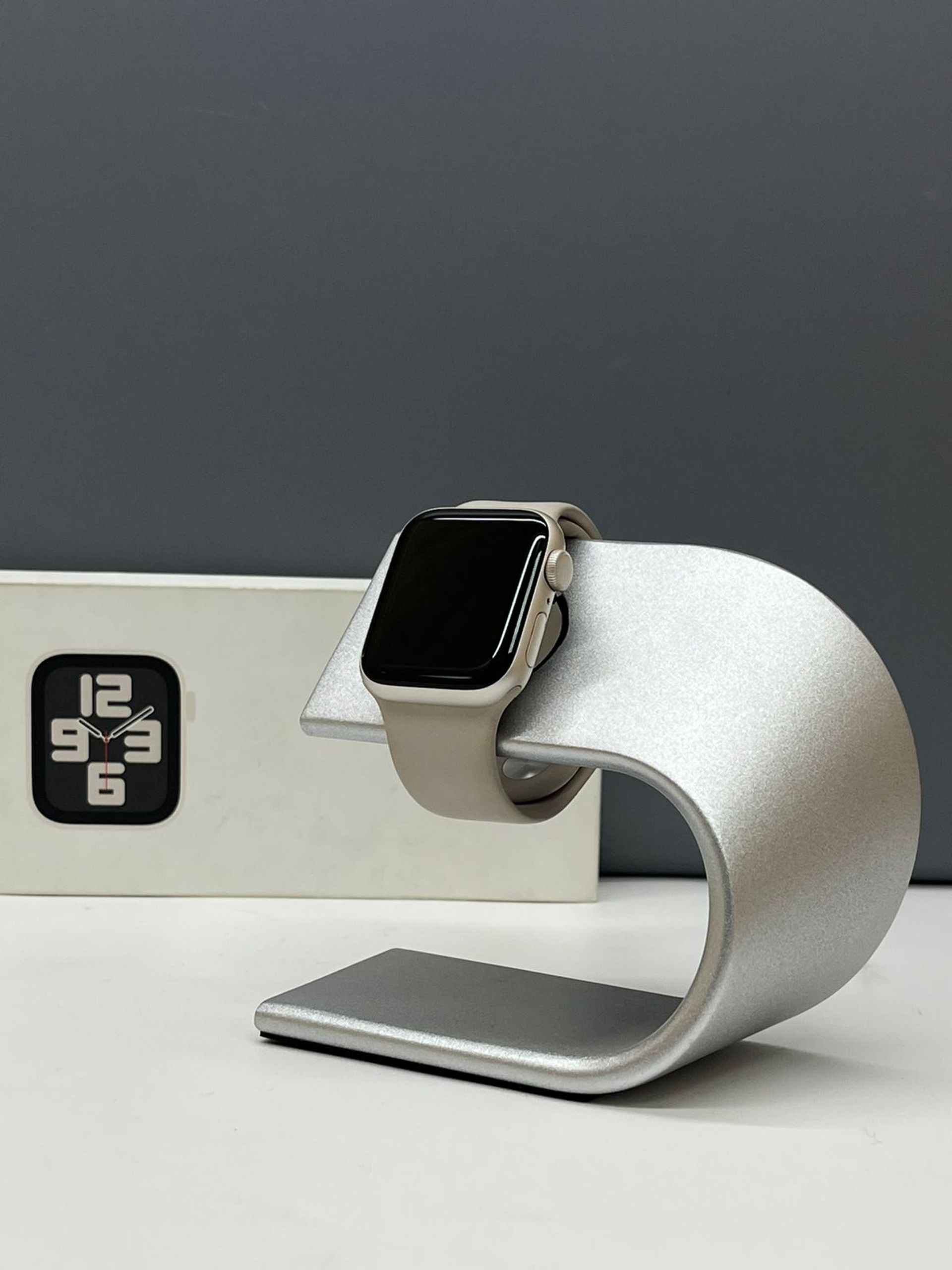 Apple Watch SE 40 мм (2е поколение)