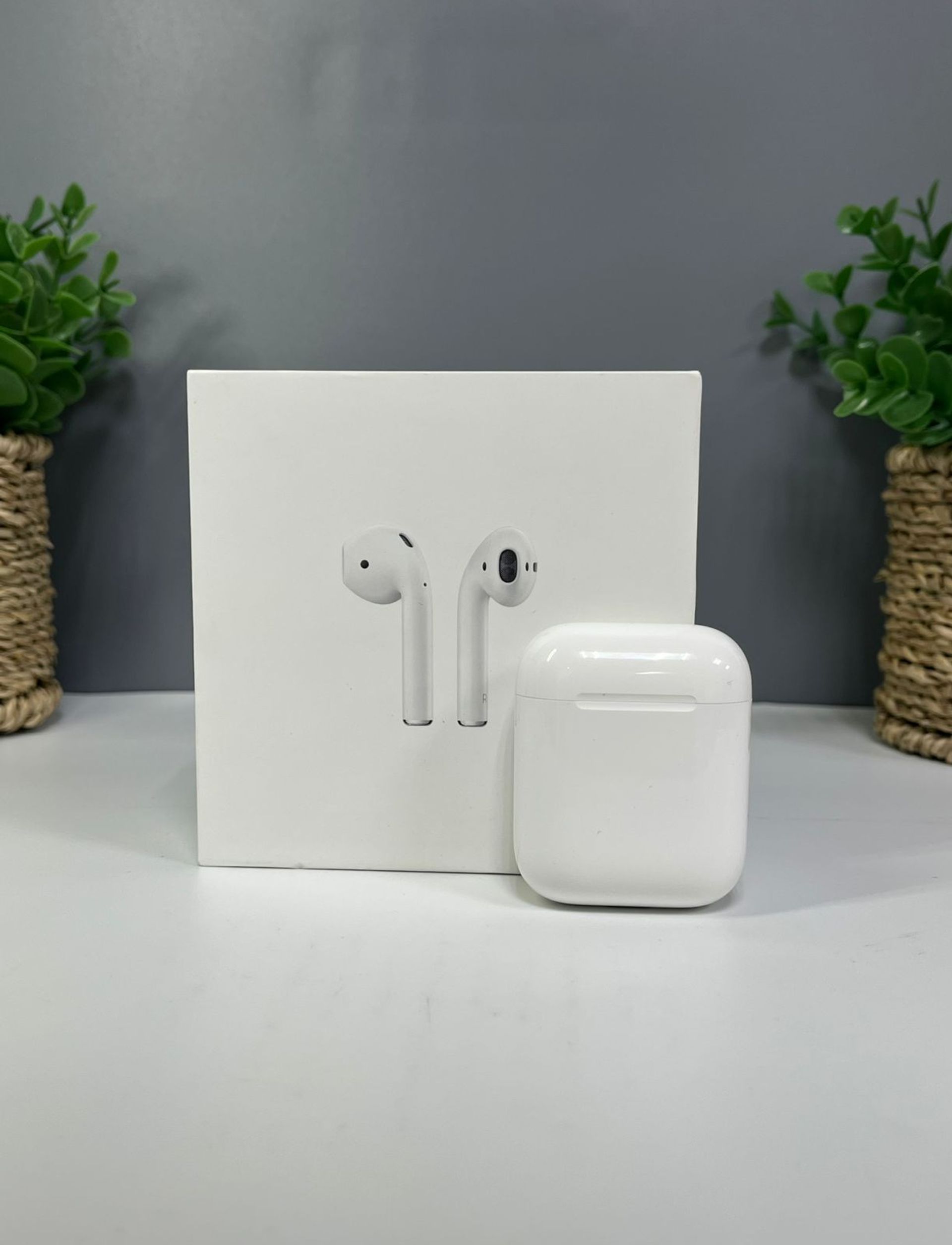 Apple AirPods 2 series